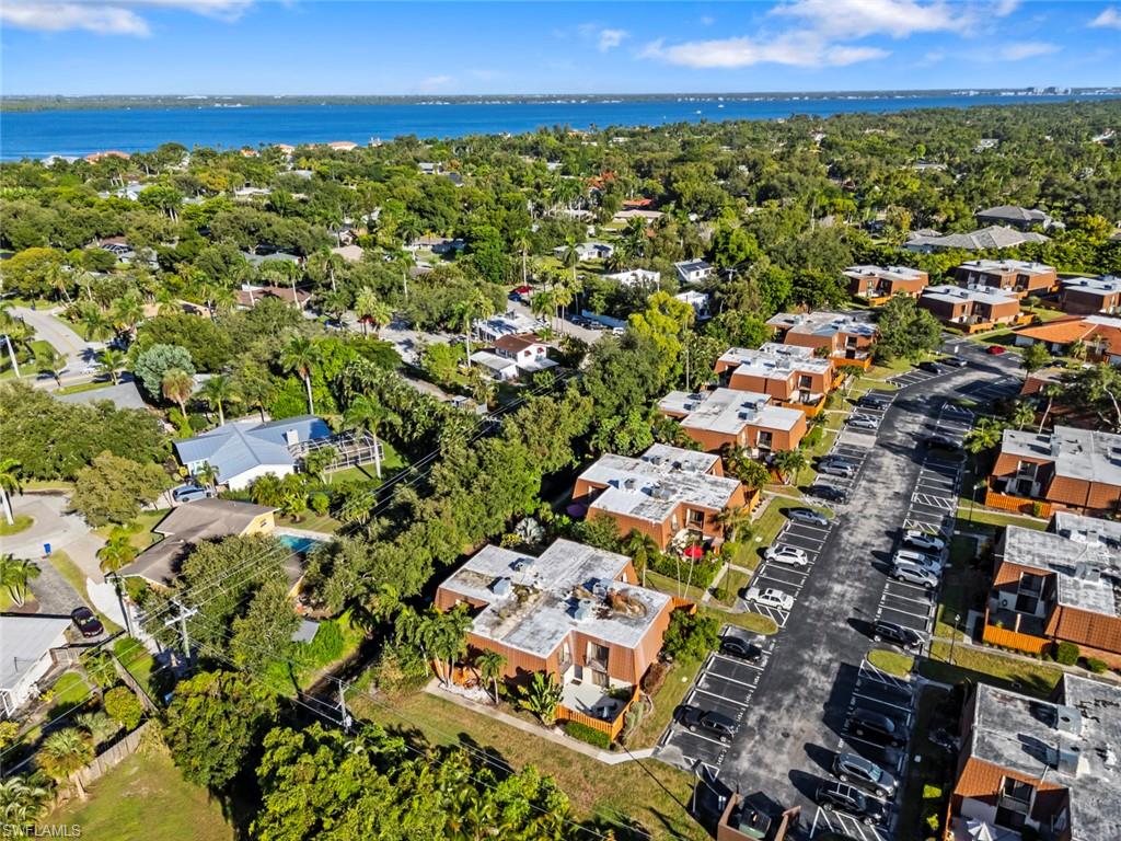 1454 Park Shore CIR # 2