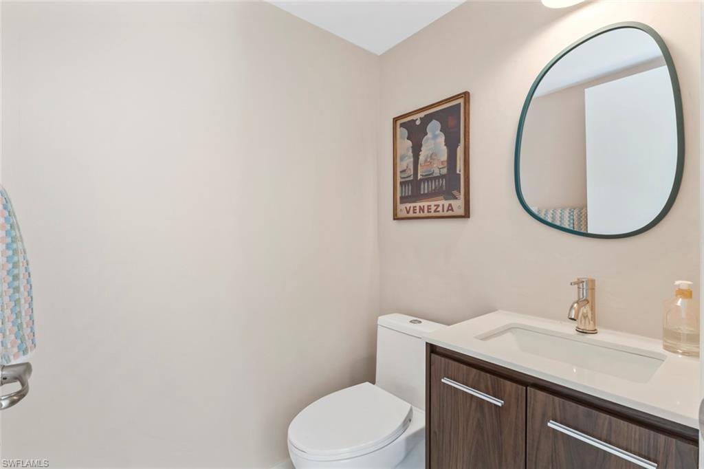 1454 Park Shore CIR # 2