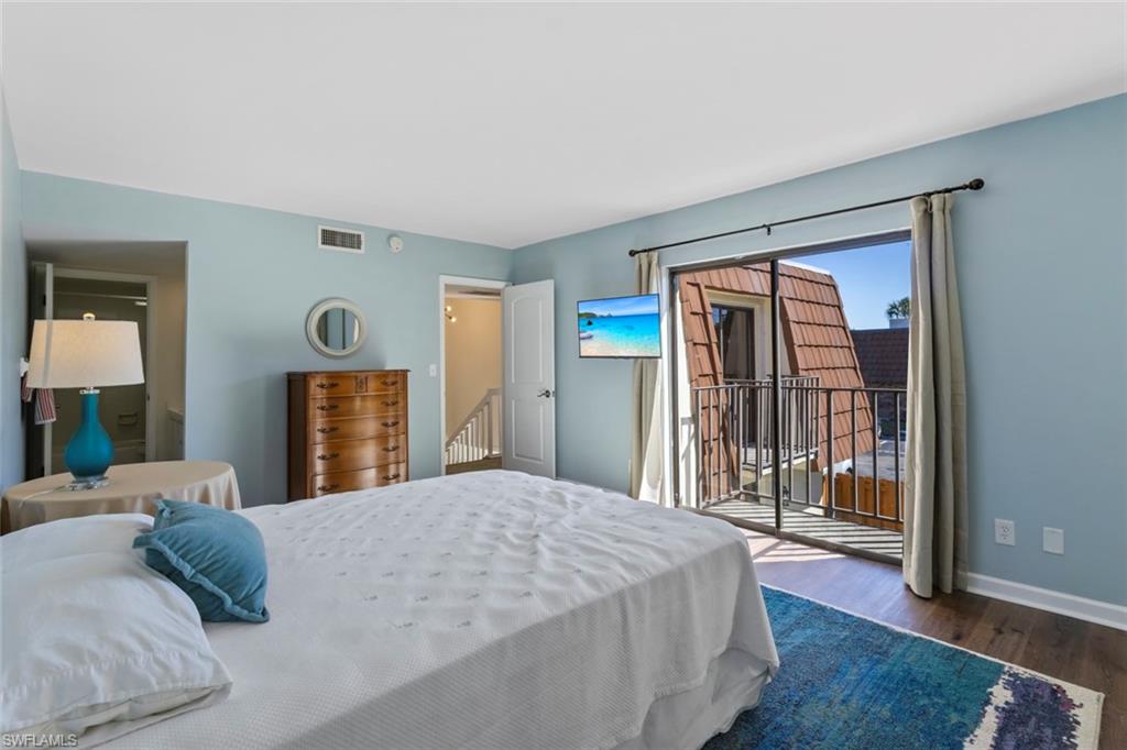 1454 Park Shore CIR # 2