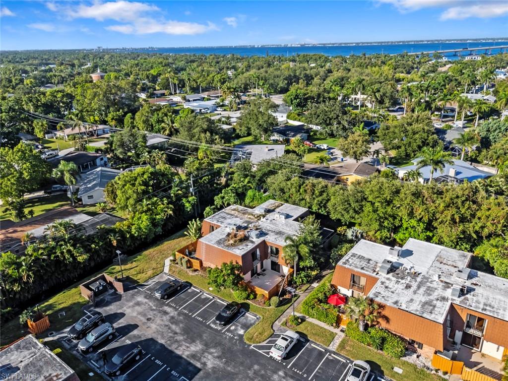 1454 Park Shore CIR # 2