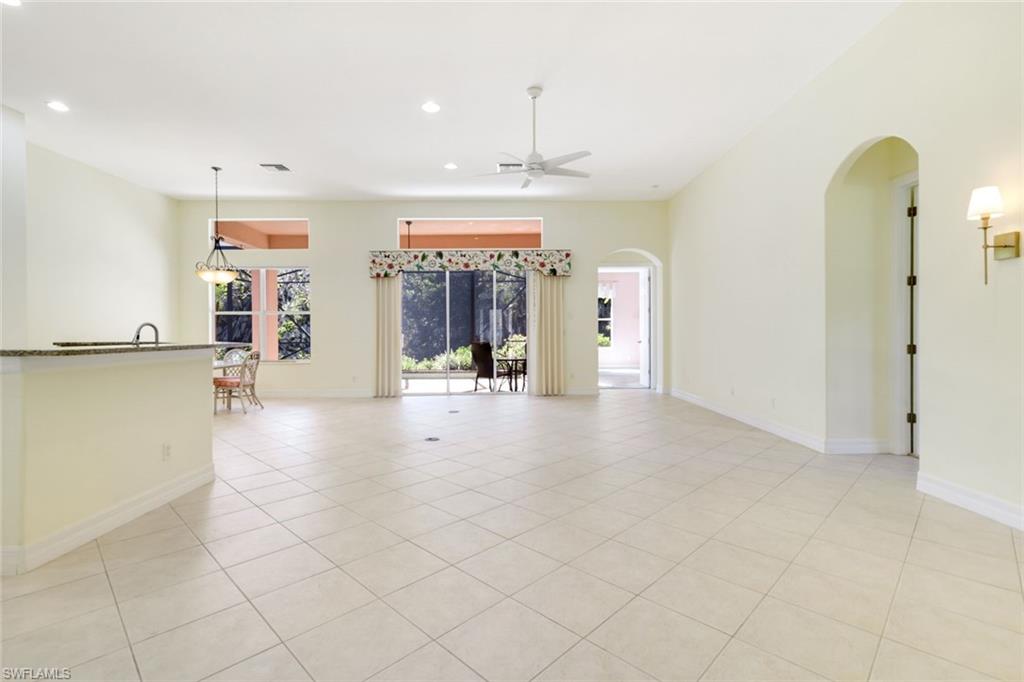 12910 Silverthorn CT