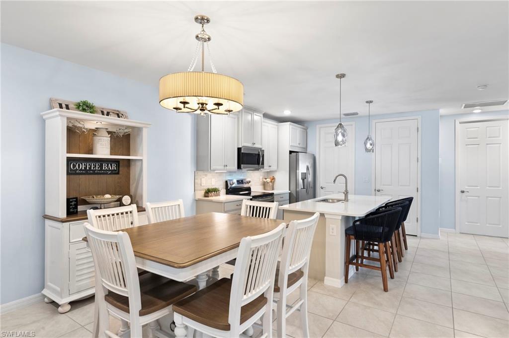 14683 Edgewater CIR