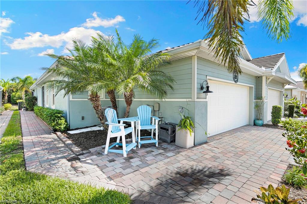 14683 Edgewater CIR