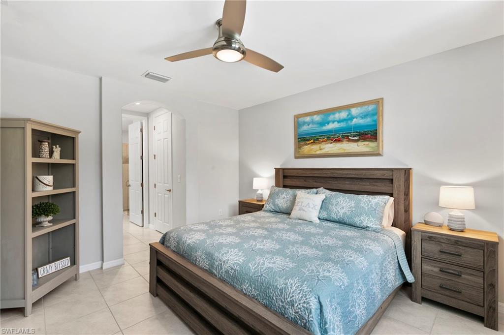 14683 Edgewater CIR