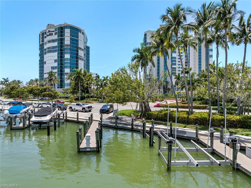 4090 Gulf Shore BLVD N