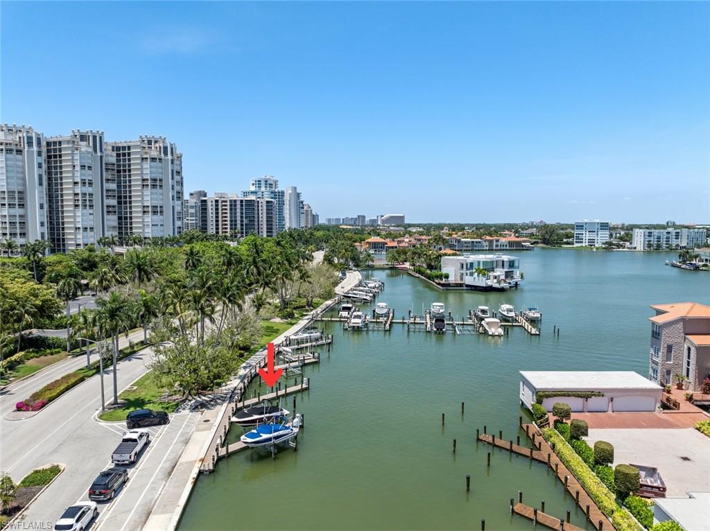 4090 Gulf Shore BLVD N