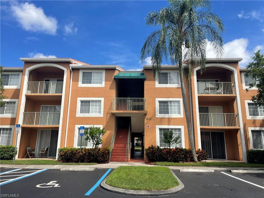 1205 Wildwood Lakes BLVD 306