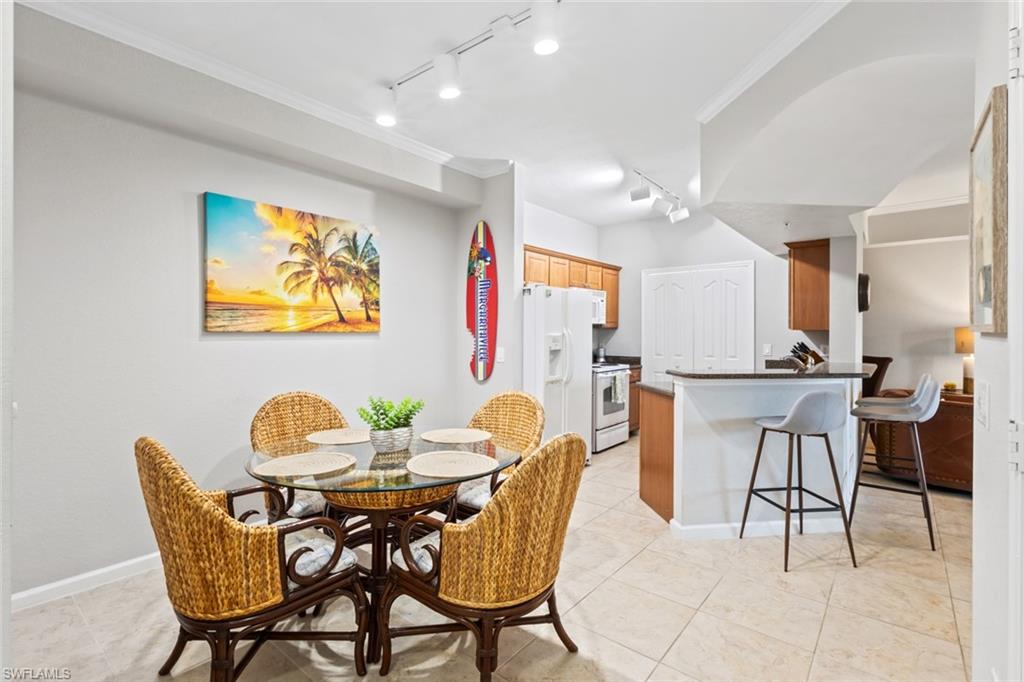 12920 Positano CIR 203