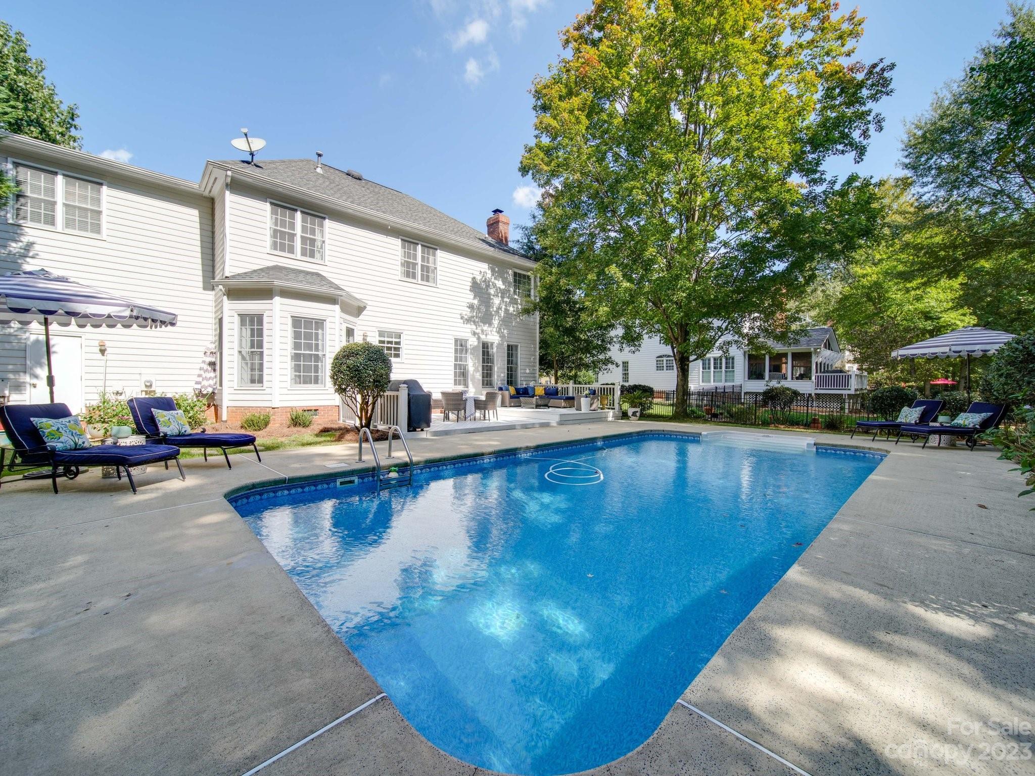 5513 Providence Glen Road