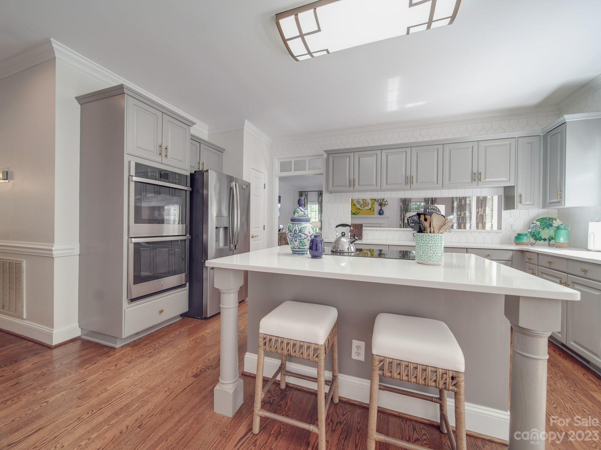 5513 Providence Glen Road