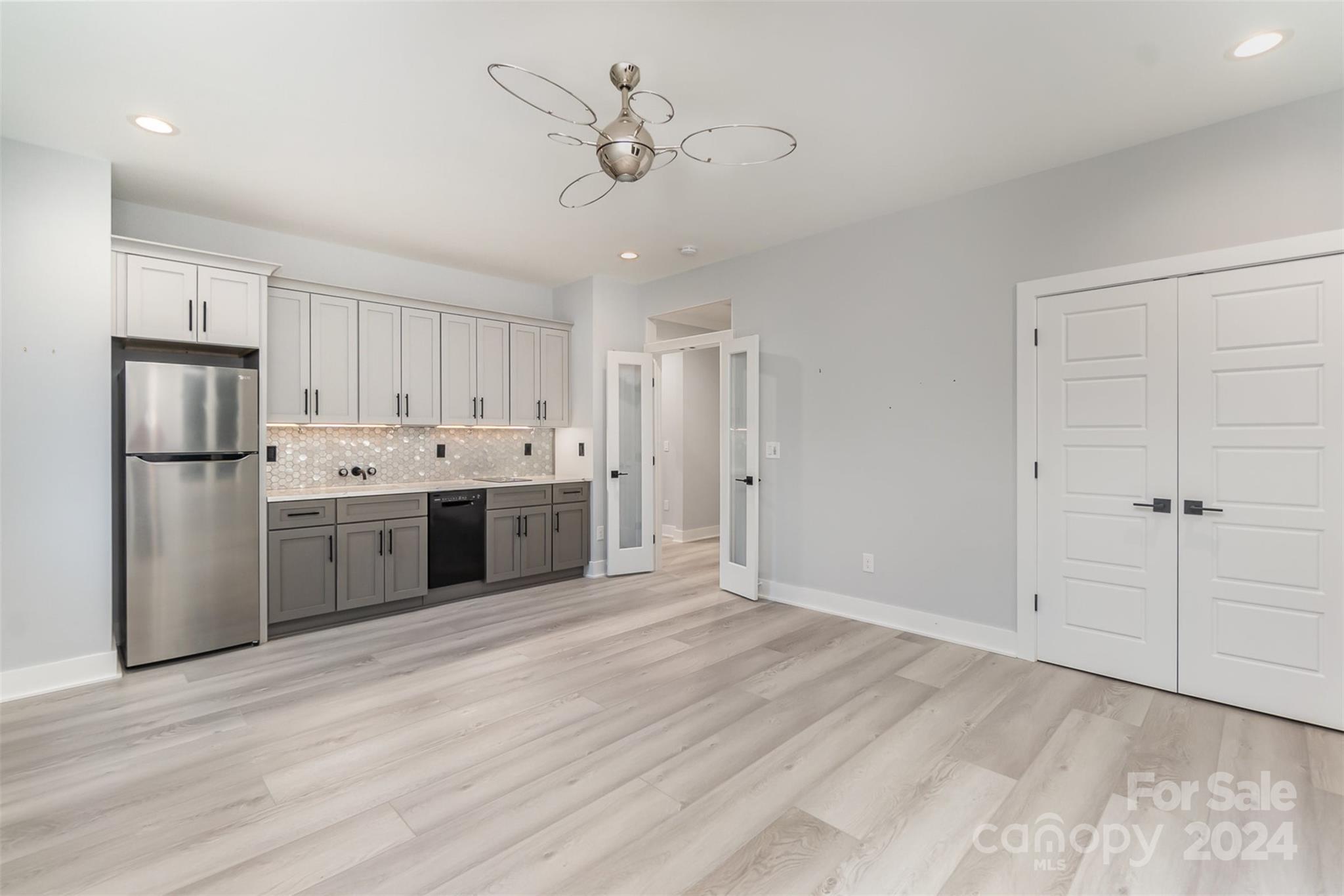 21205 Olde Quarry Lane