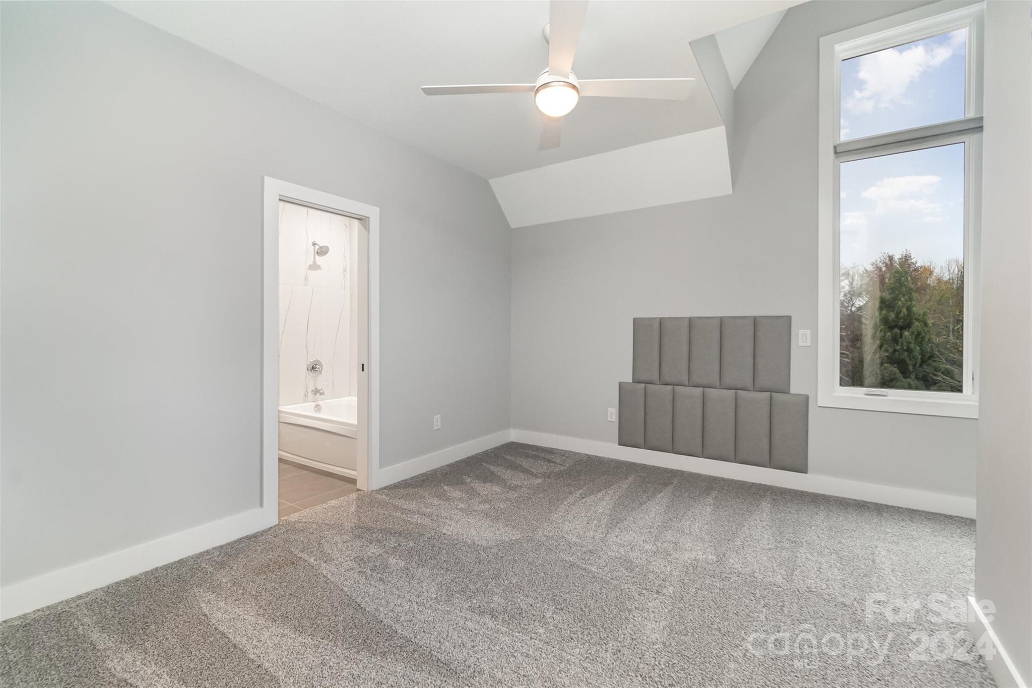 21205 Olde Quarry Lane