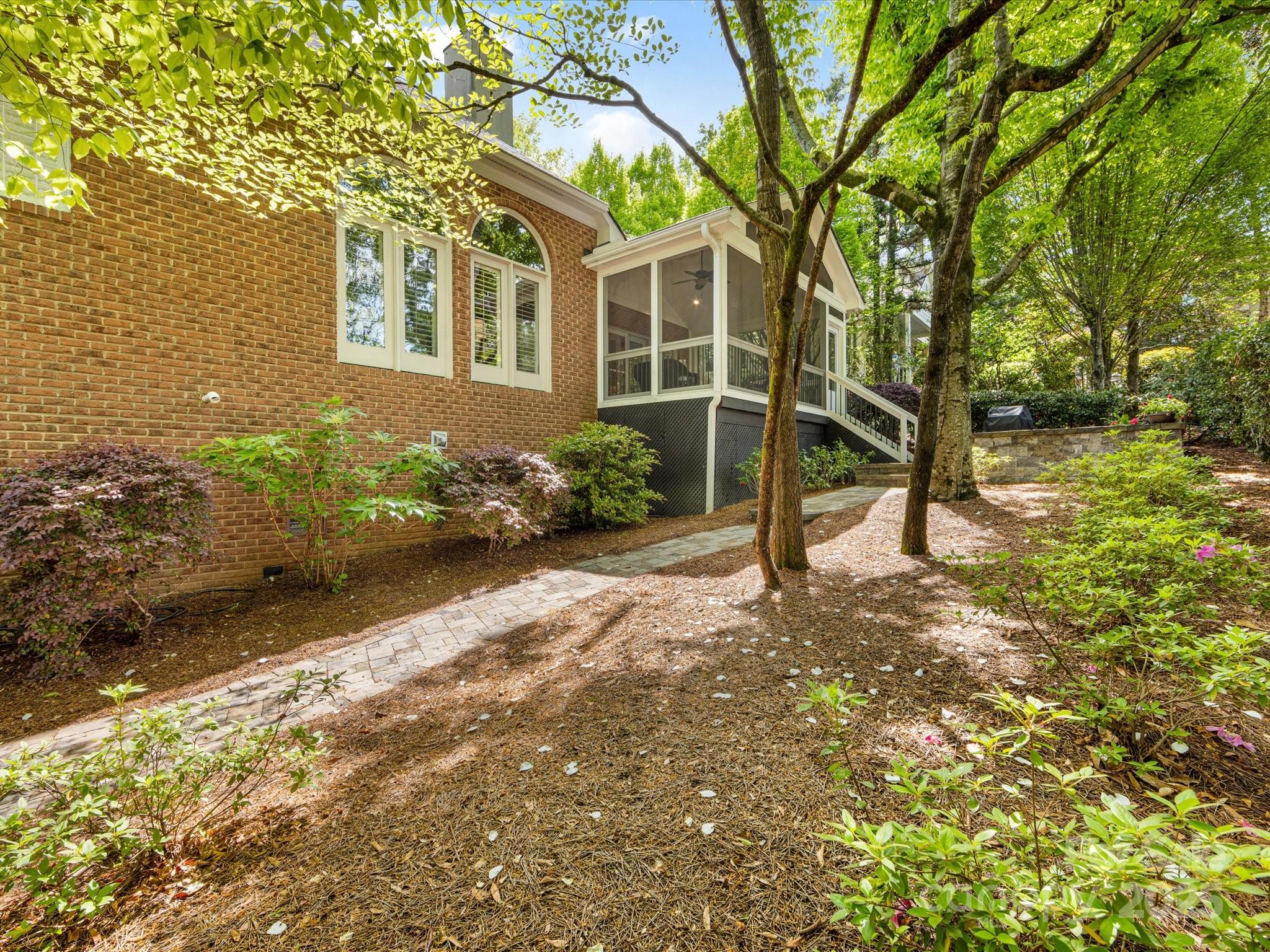 10626 Newberry Park Lane