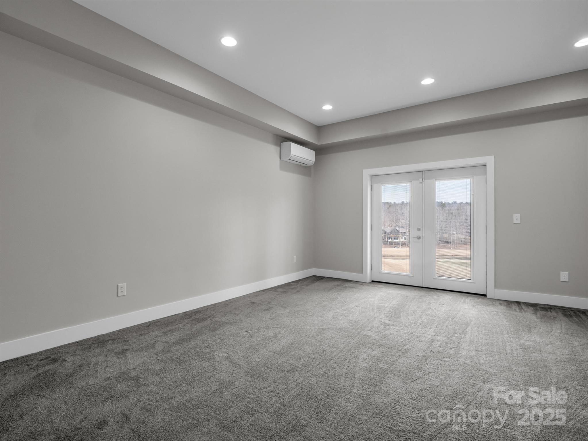 667 Plantation Drive Extension