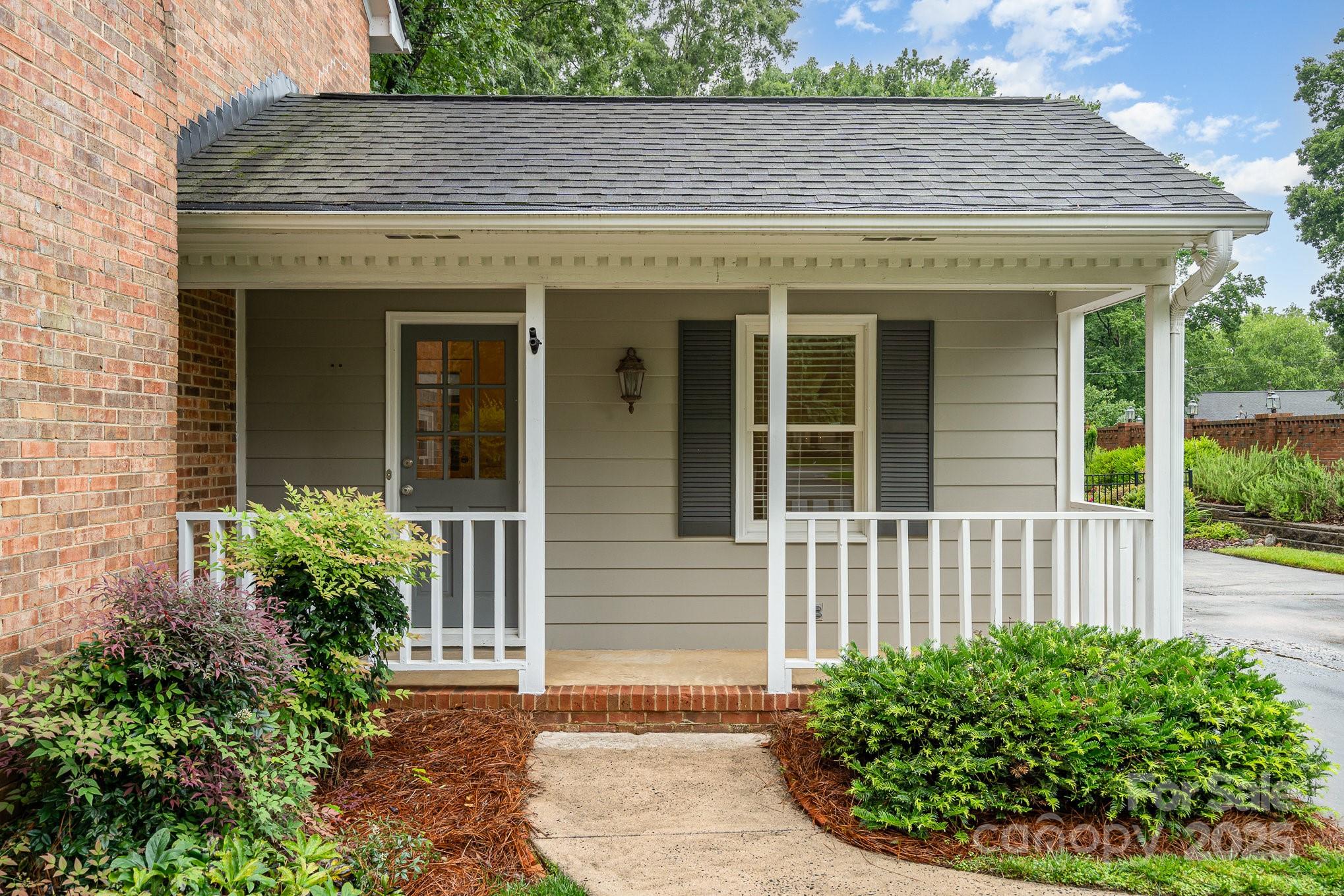 1209 Alfred Street