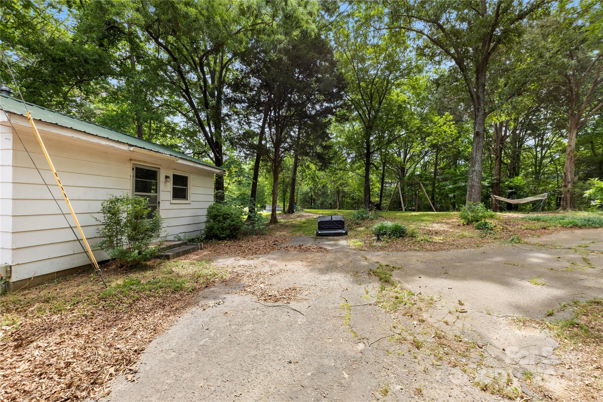 16453 NC Hwy 73 Highway