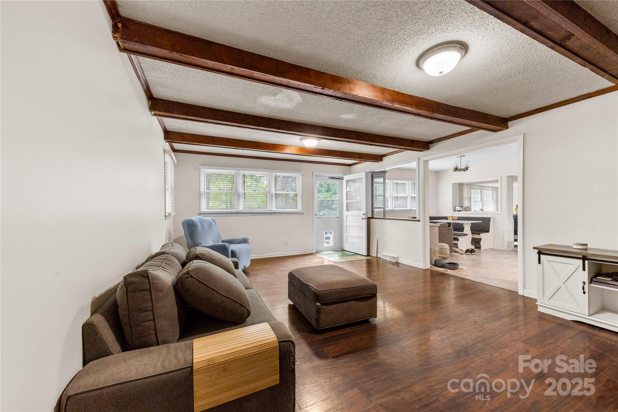 16453 NC Hwy 73 Highway