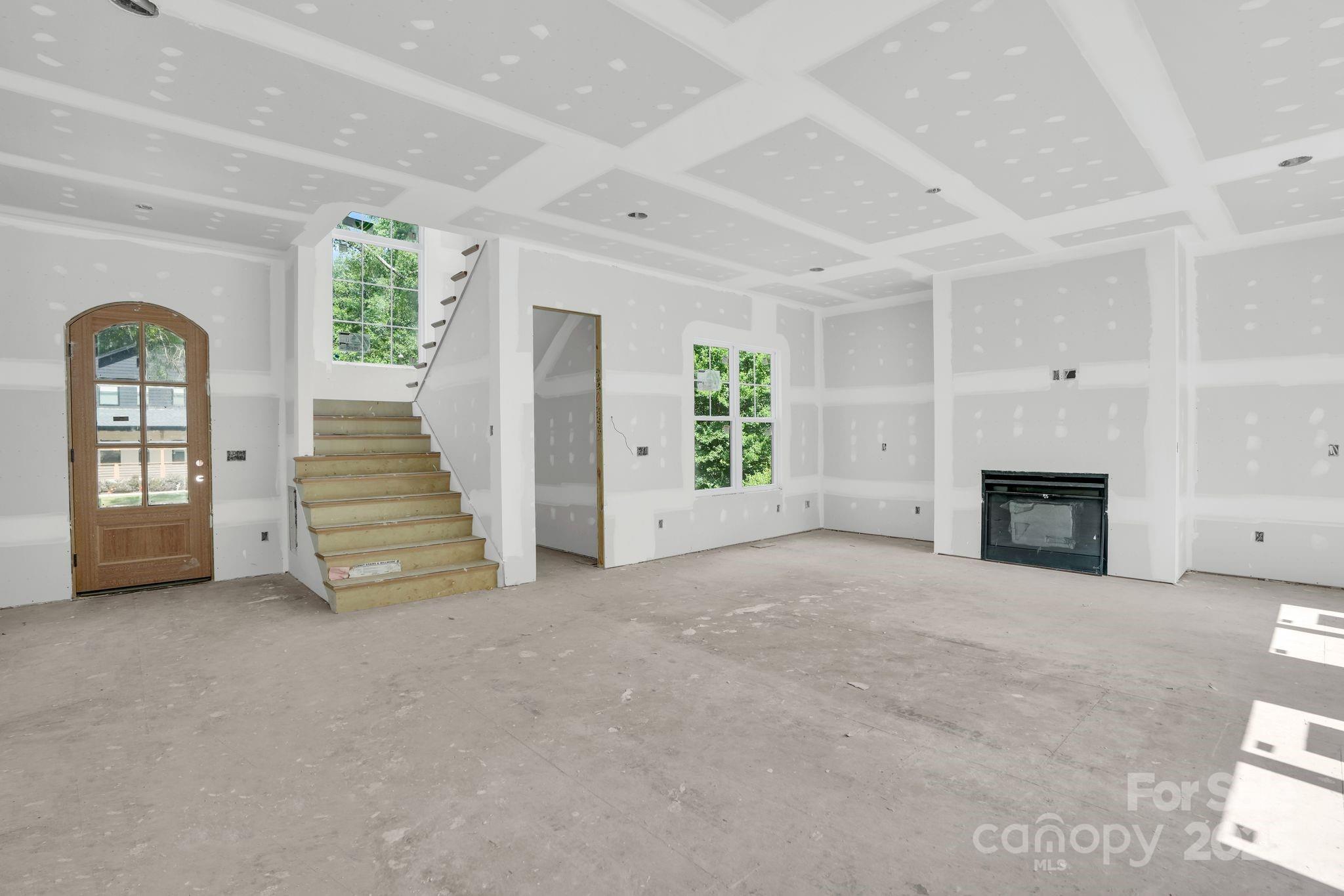 4918 Buckingham Drive