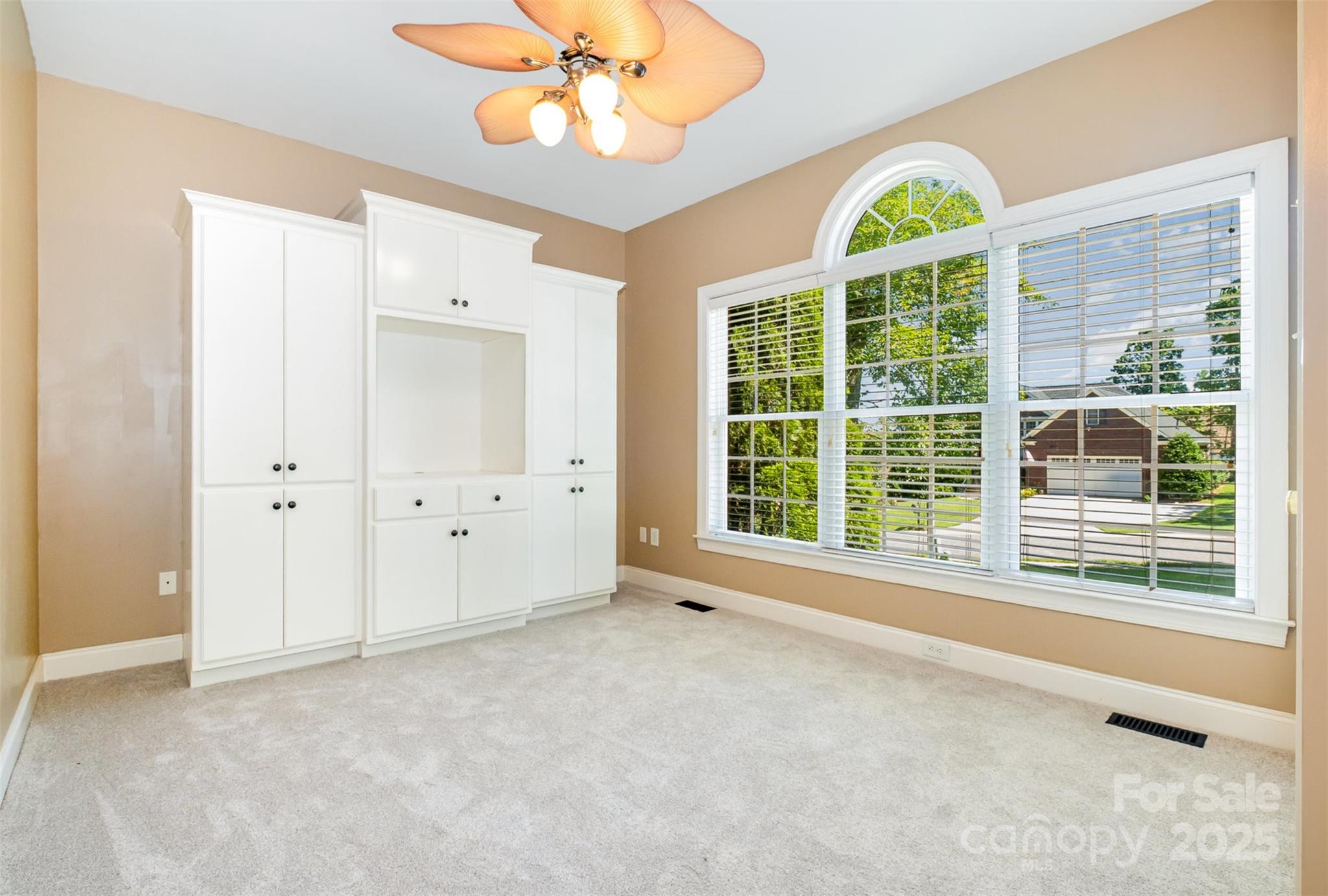 3917 Erskine Woods Drive