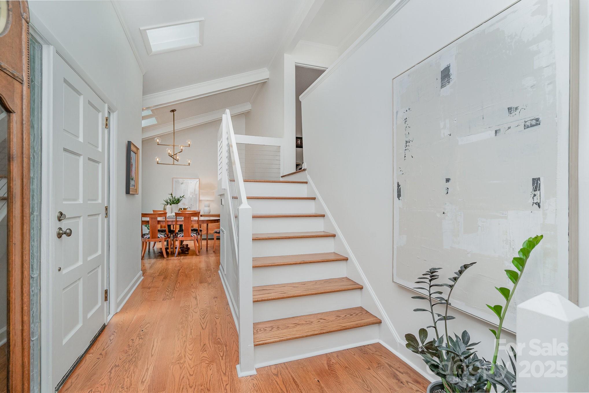 1601 Wandering Way Drive