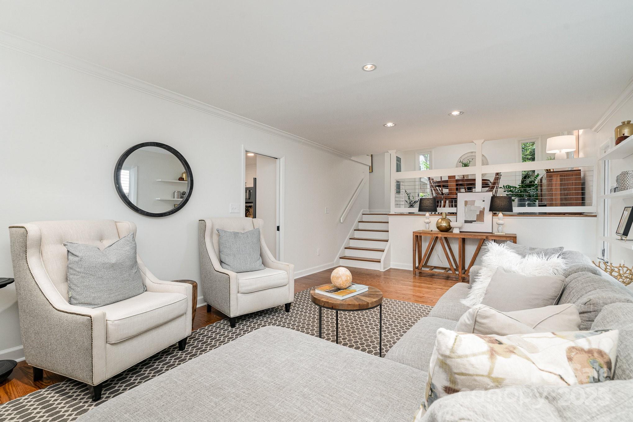 1601 Wandering Way Drive