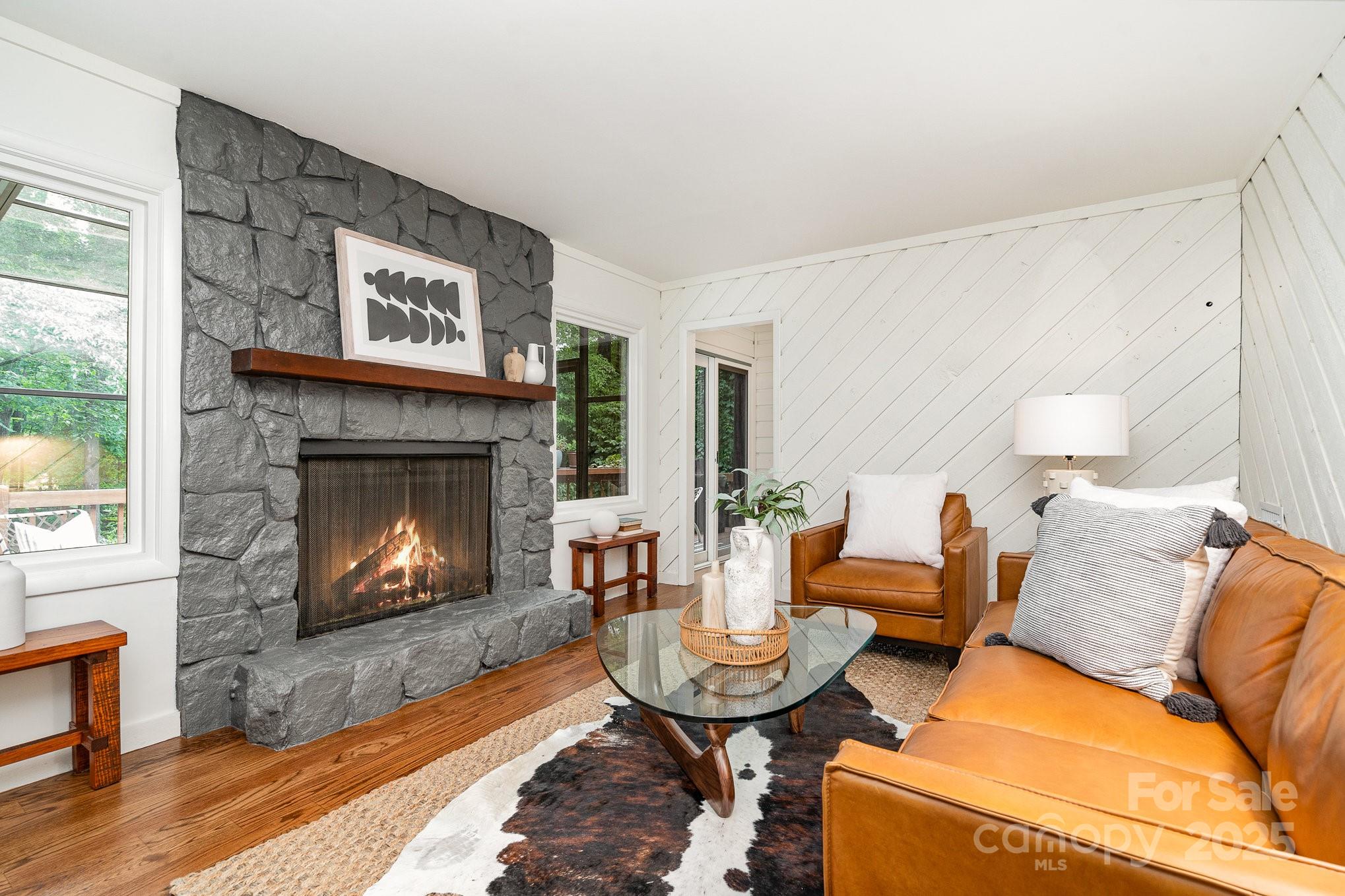 1601 Wandering Way Drive