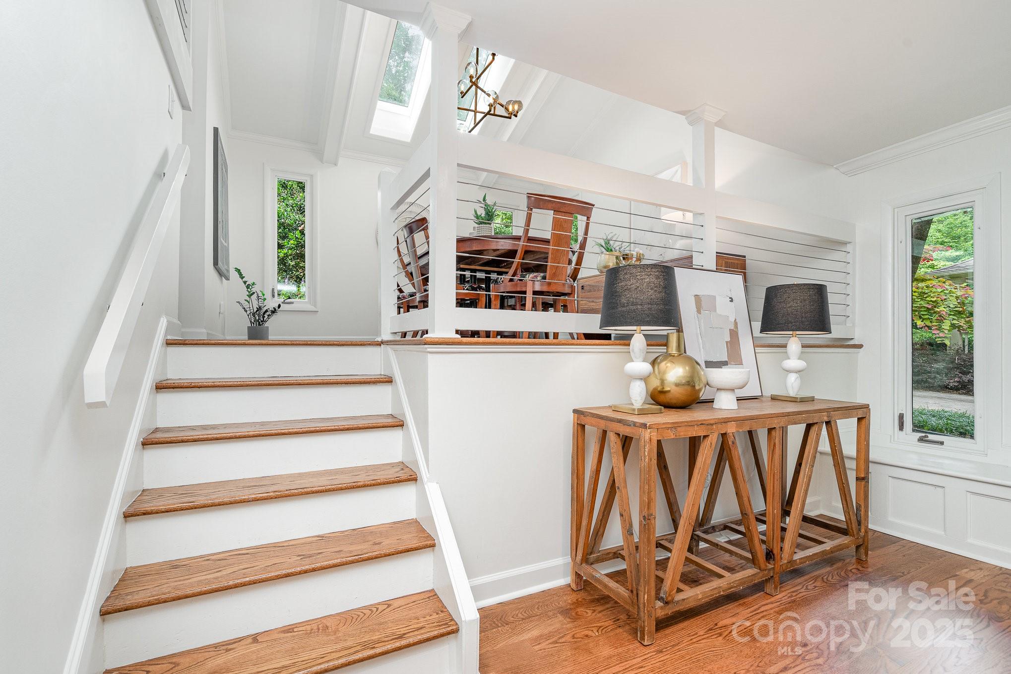 1601 Wandering Way Drive