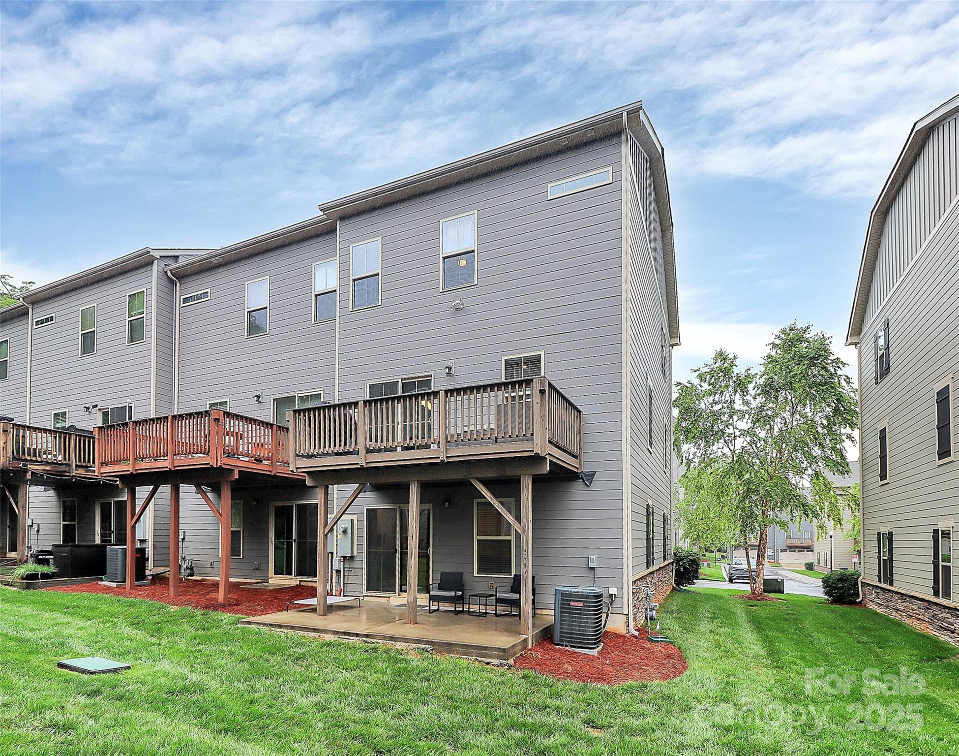 1723 Town Oak Lane