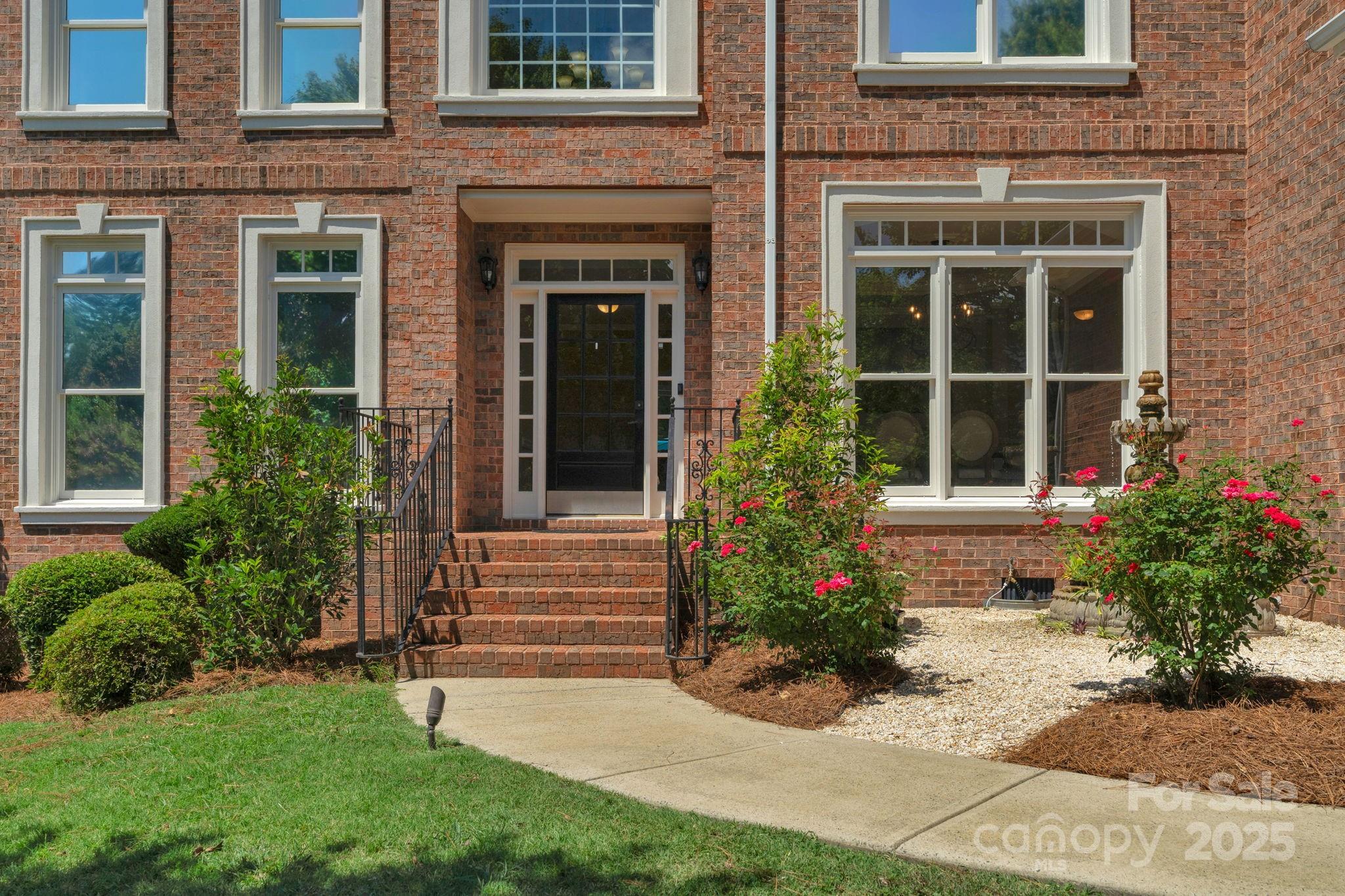 7404 Stonehaven Drive