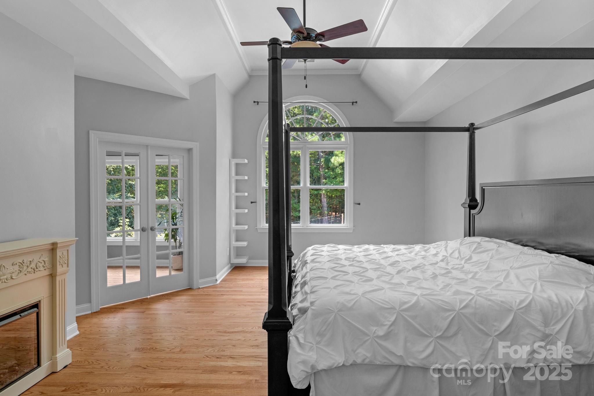 7404 Stonehaven Drive