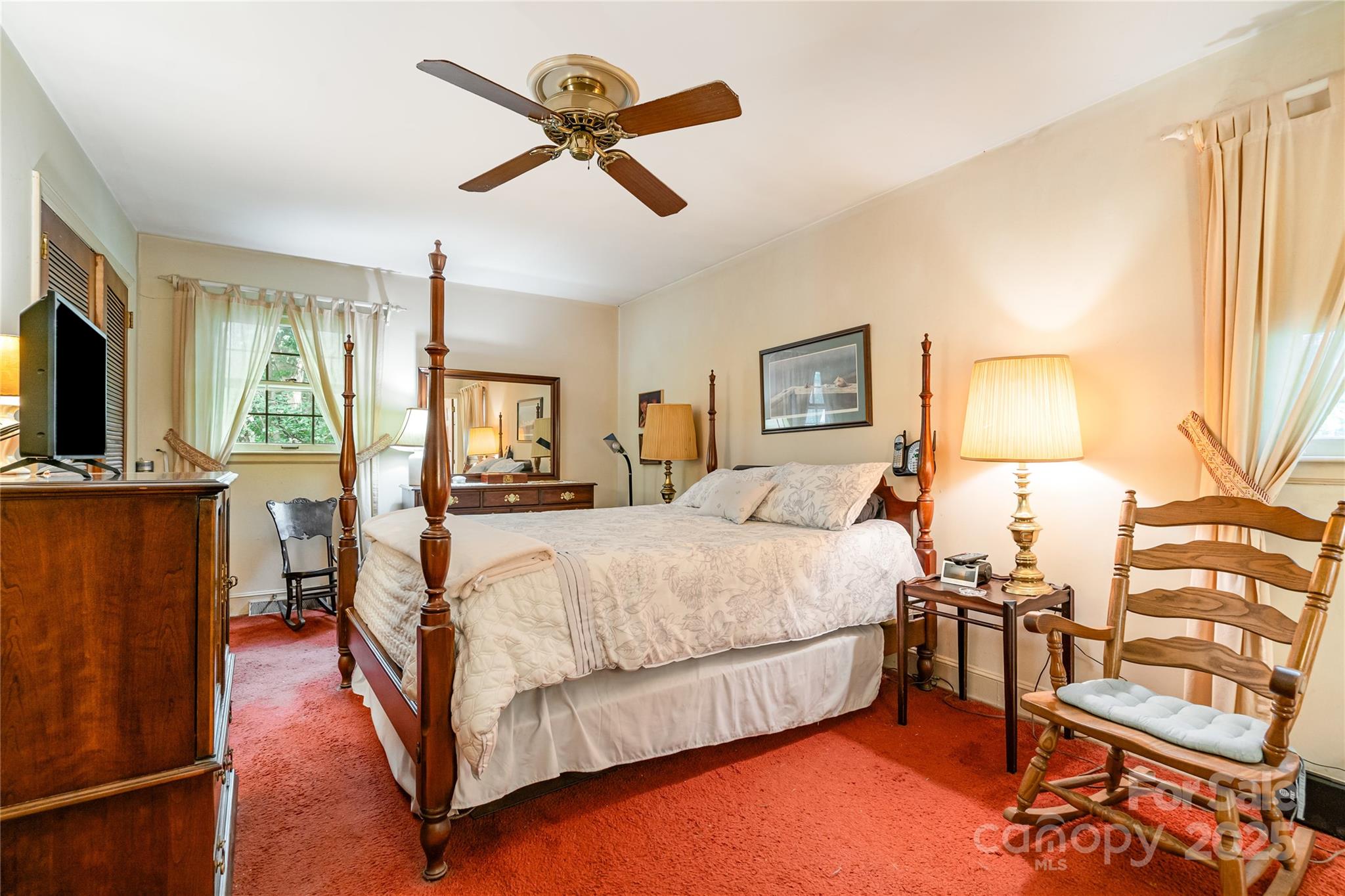 1210 Shady Bluff Drive