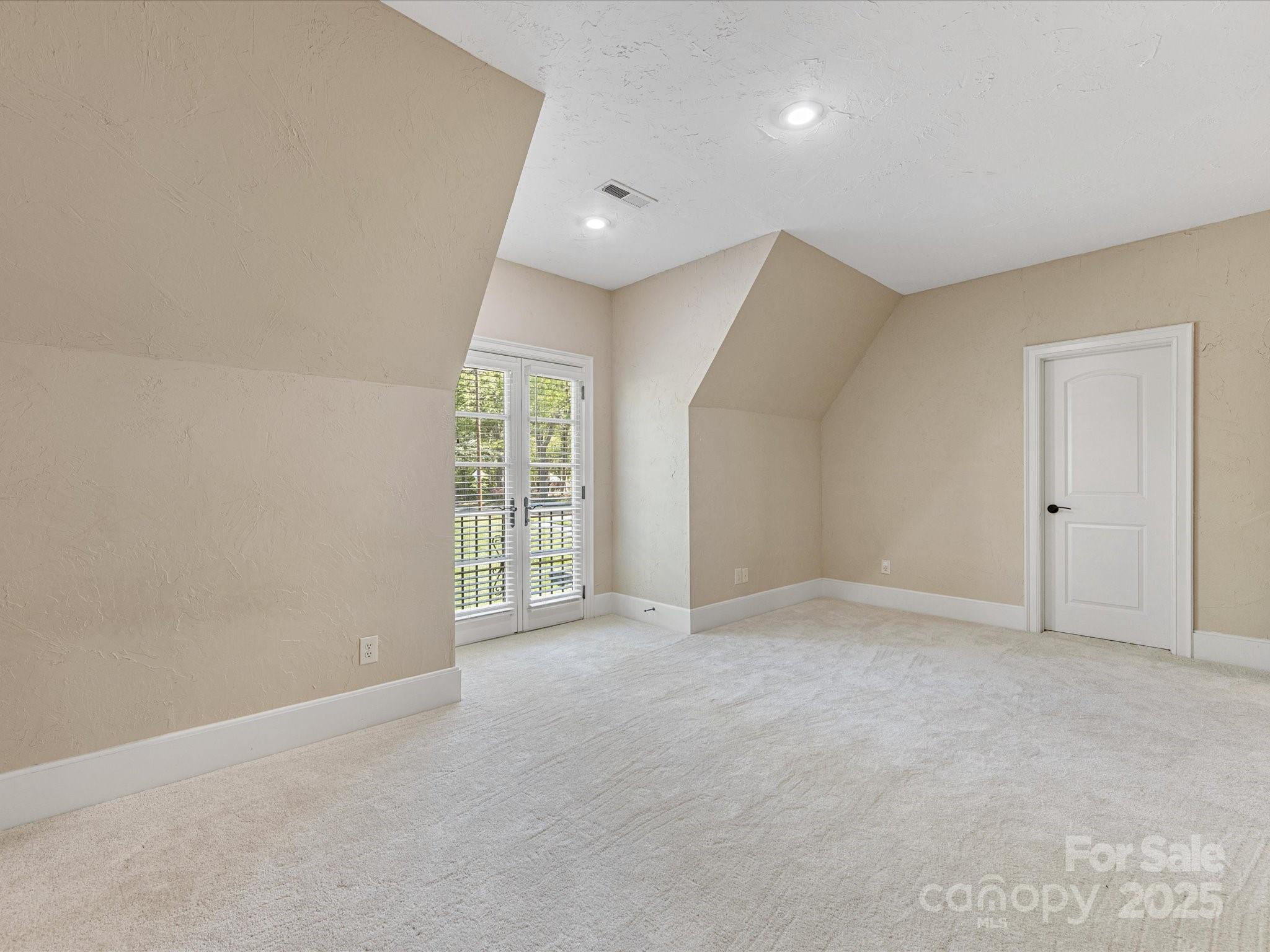 703 Sainte Rose Lane