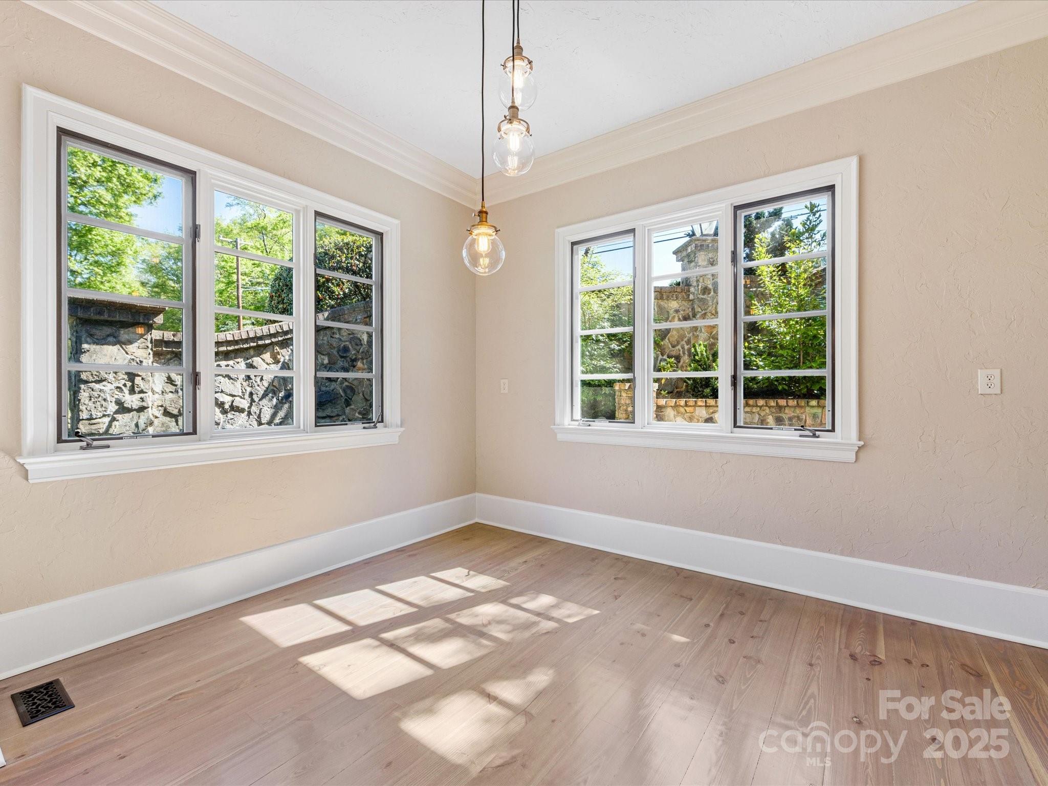 703 Sainte Rose Lane
