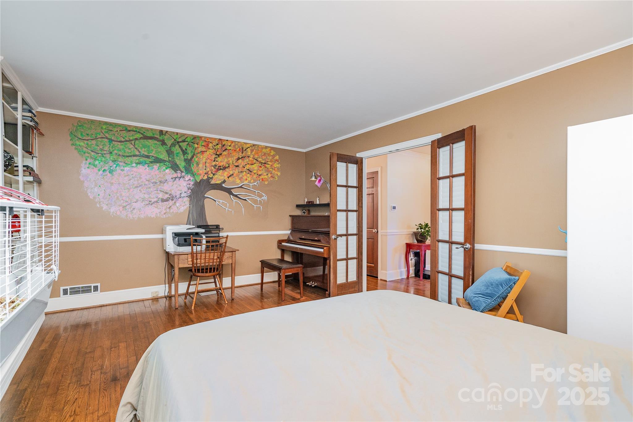 5811 Doncaster Drive