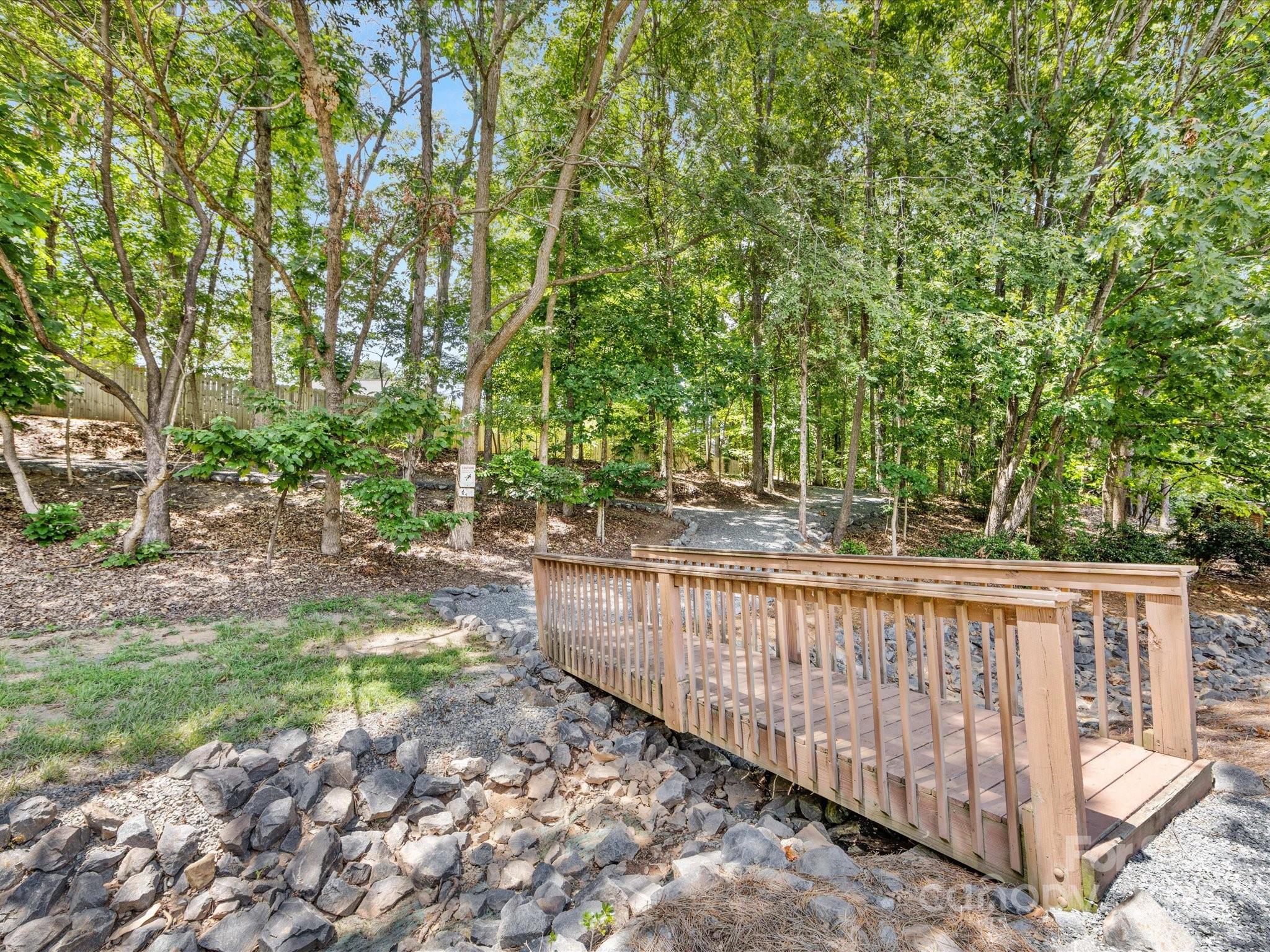 10525 Newberry Park Lane