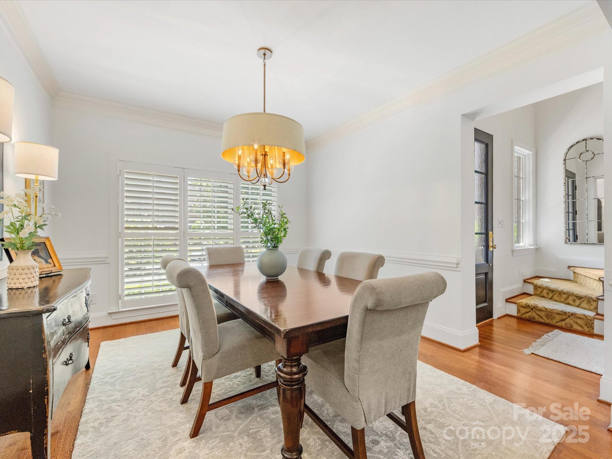 10525 Newberry Park Lane