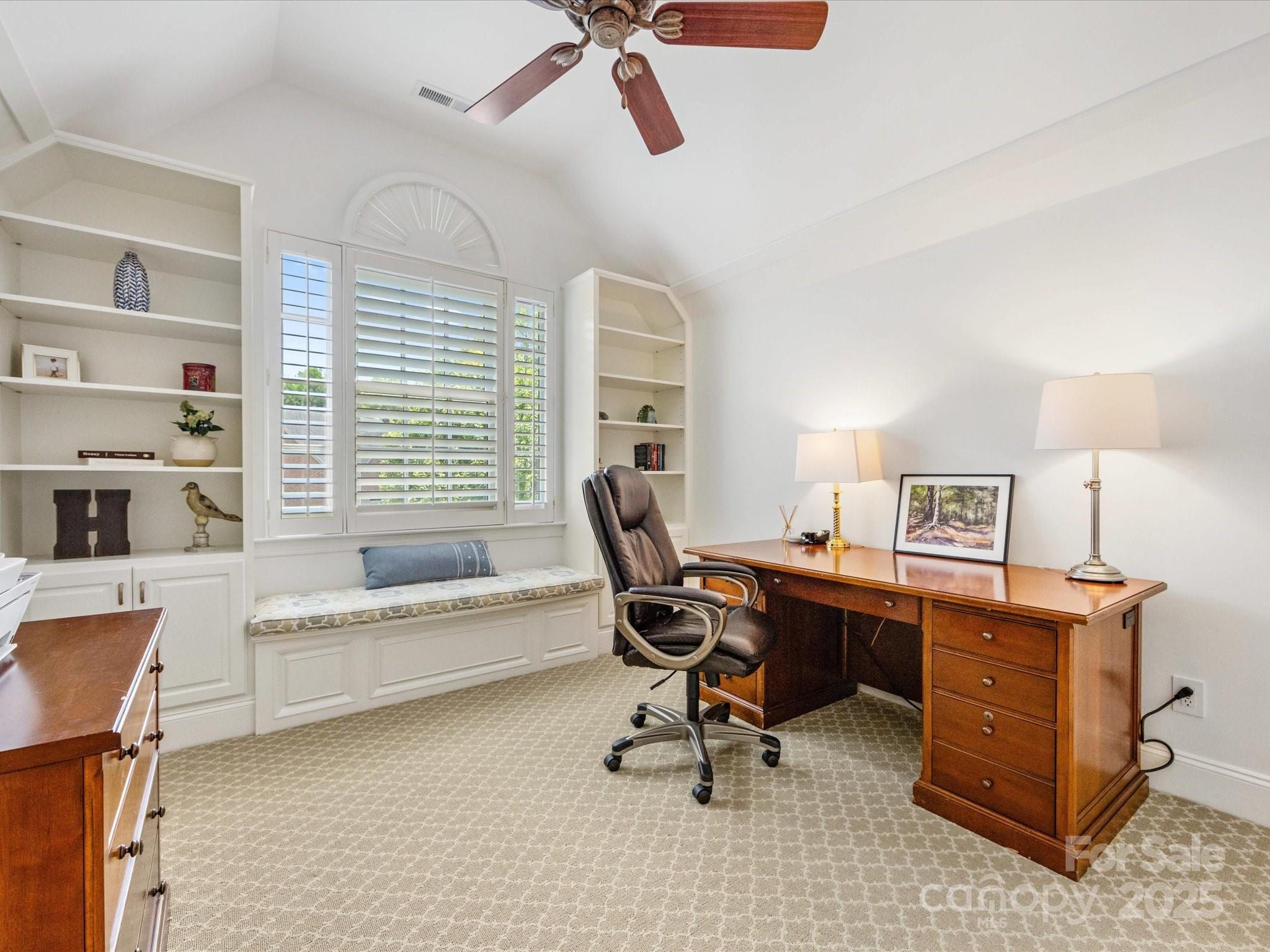 10525 Newberry Park Lane