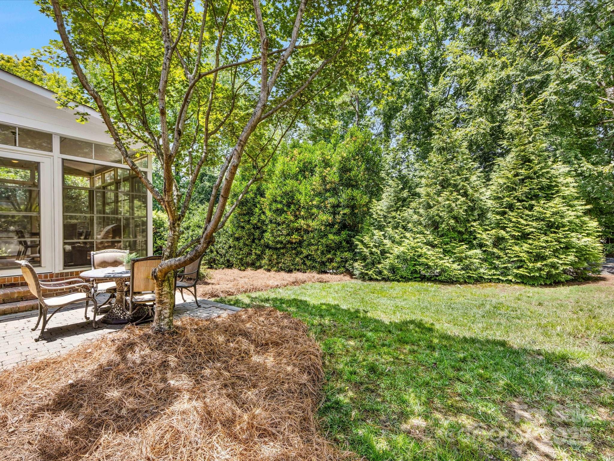 10525 Newberry Park Lane