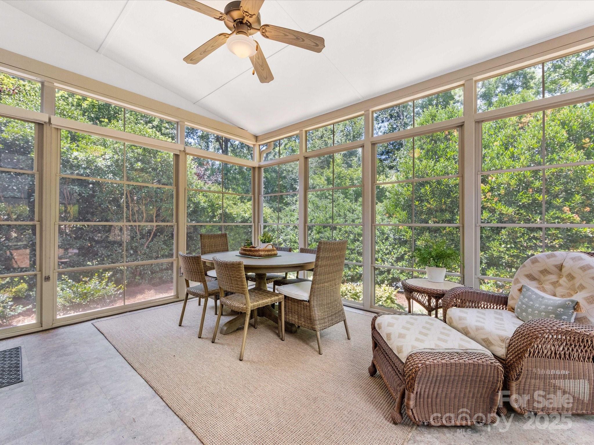 10525 Newberry Park Lane