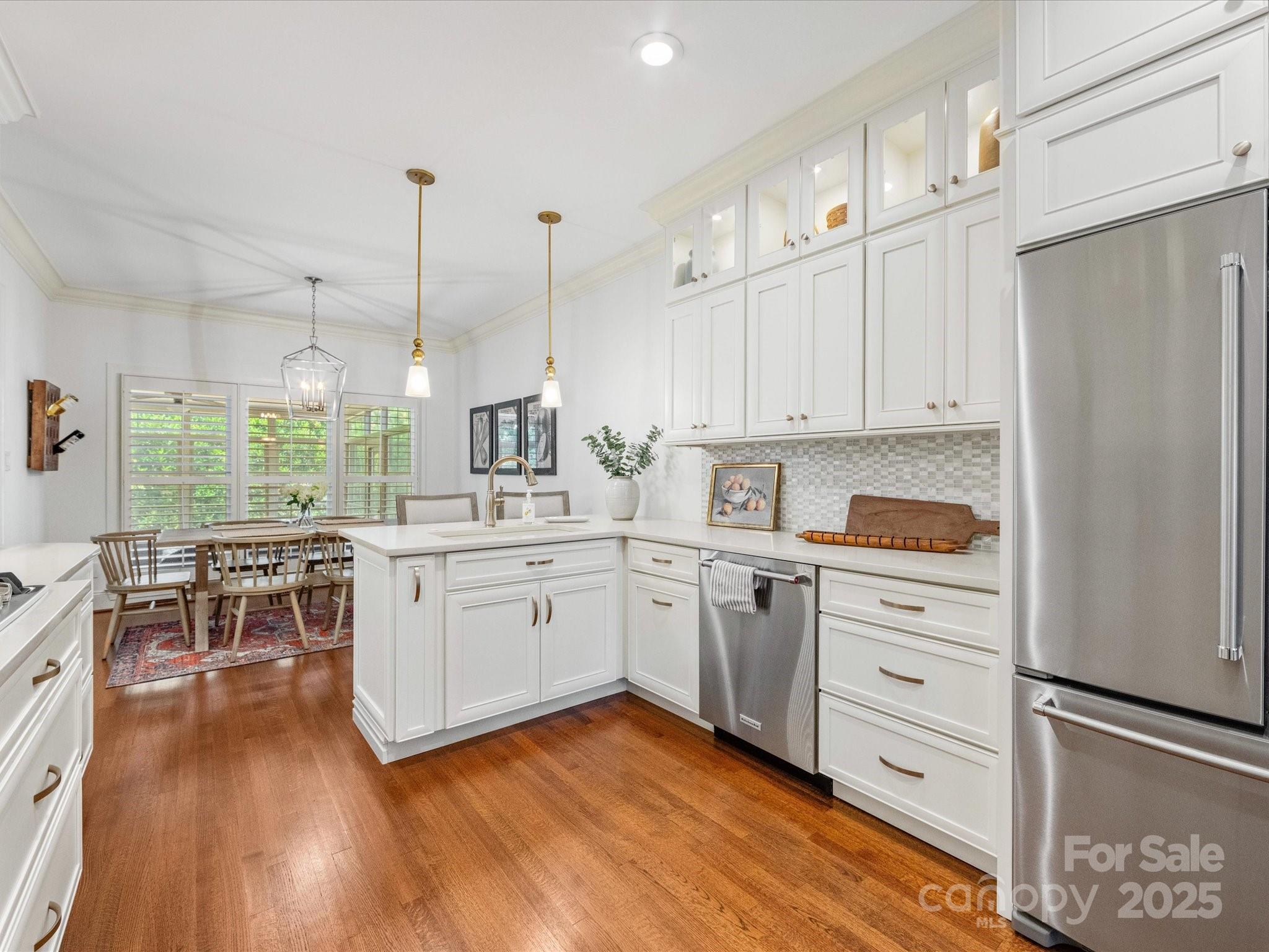 10525 Newberry Park Lane