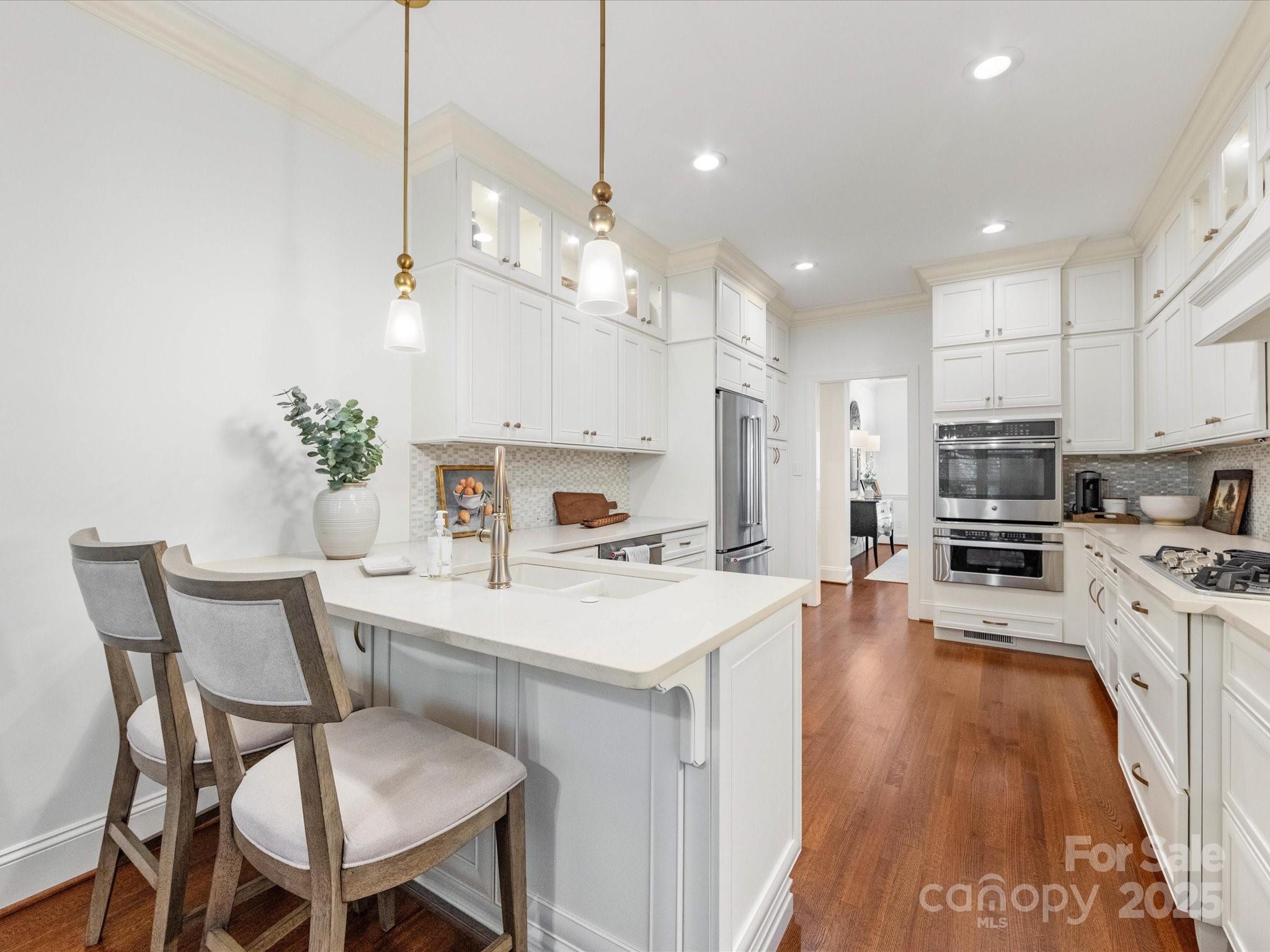 10525 Newberry Park Lane