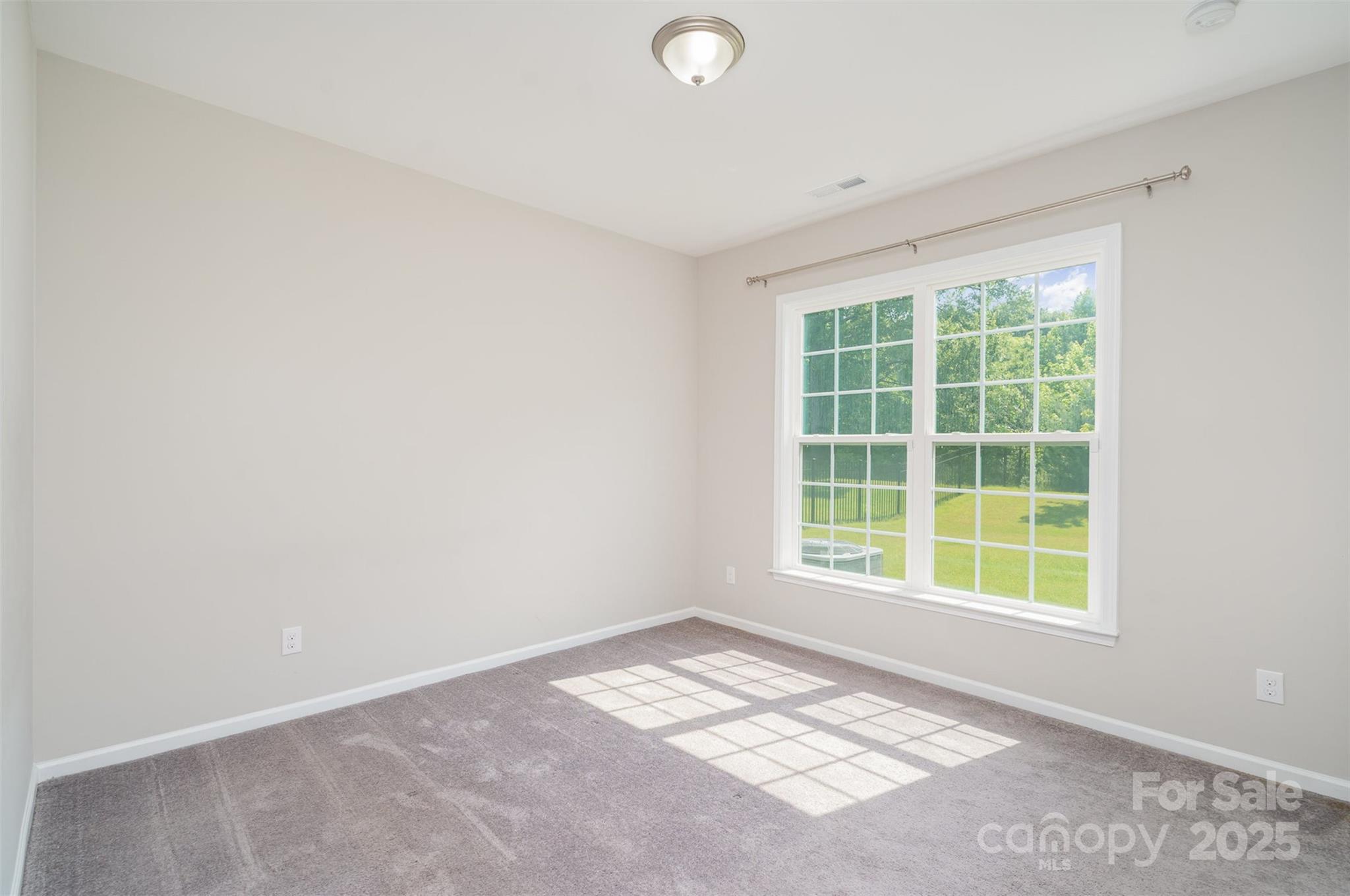 12140 Mcdowell Crossing
