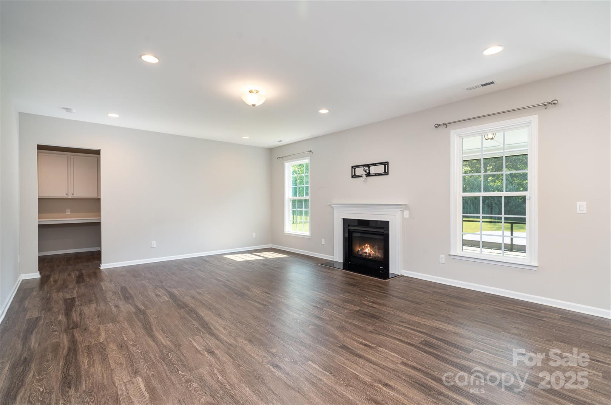 12140 Mcdowell Crossing