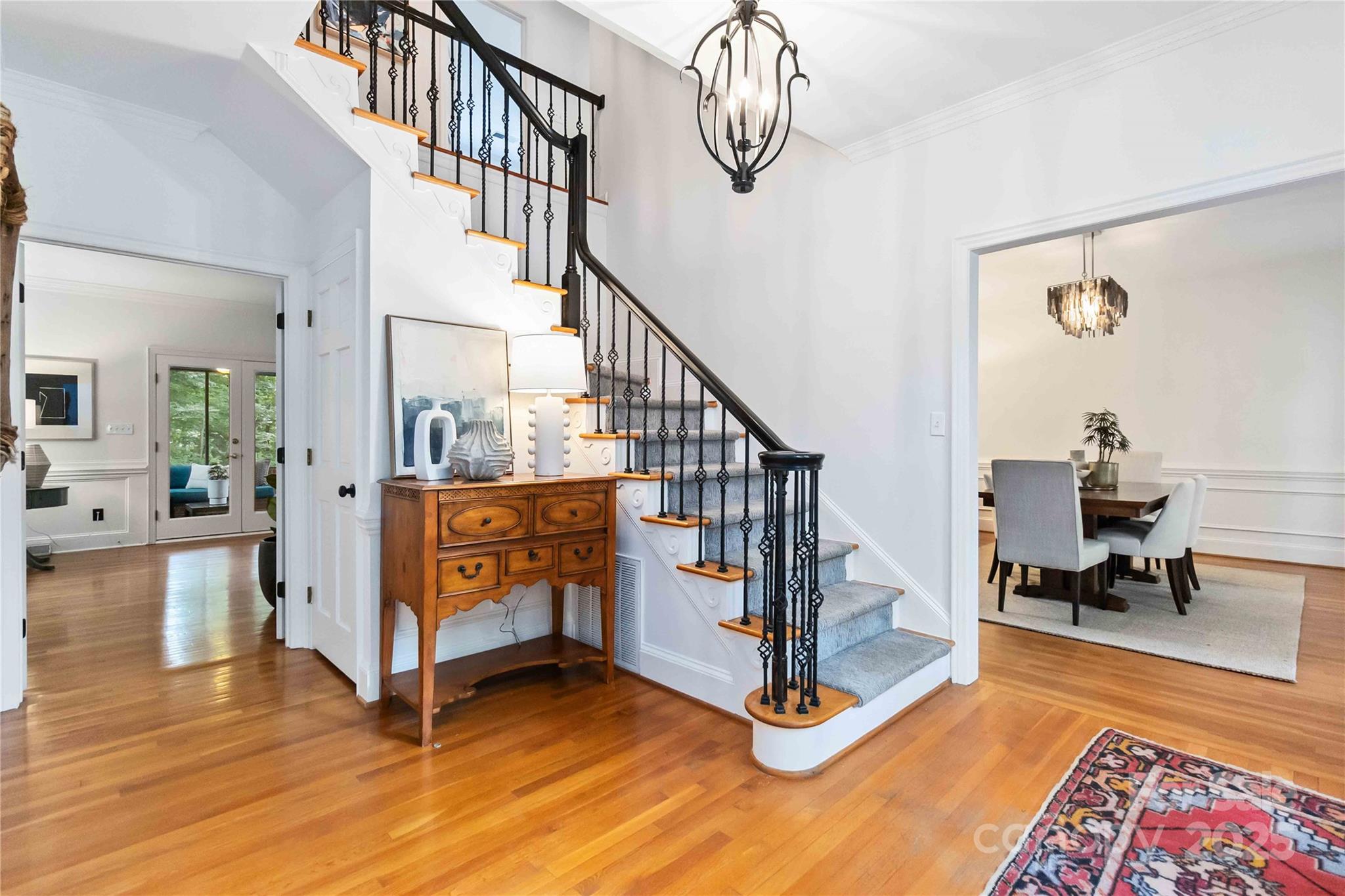 914 Mangionne Drive