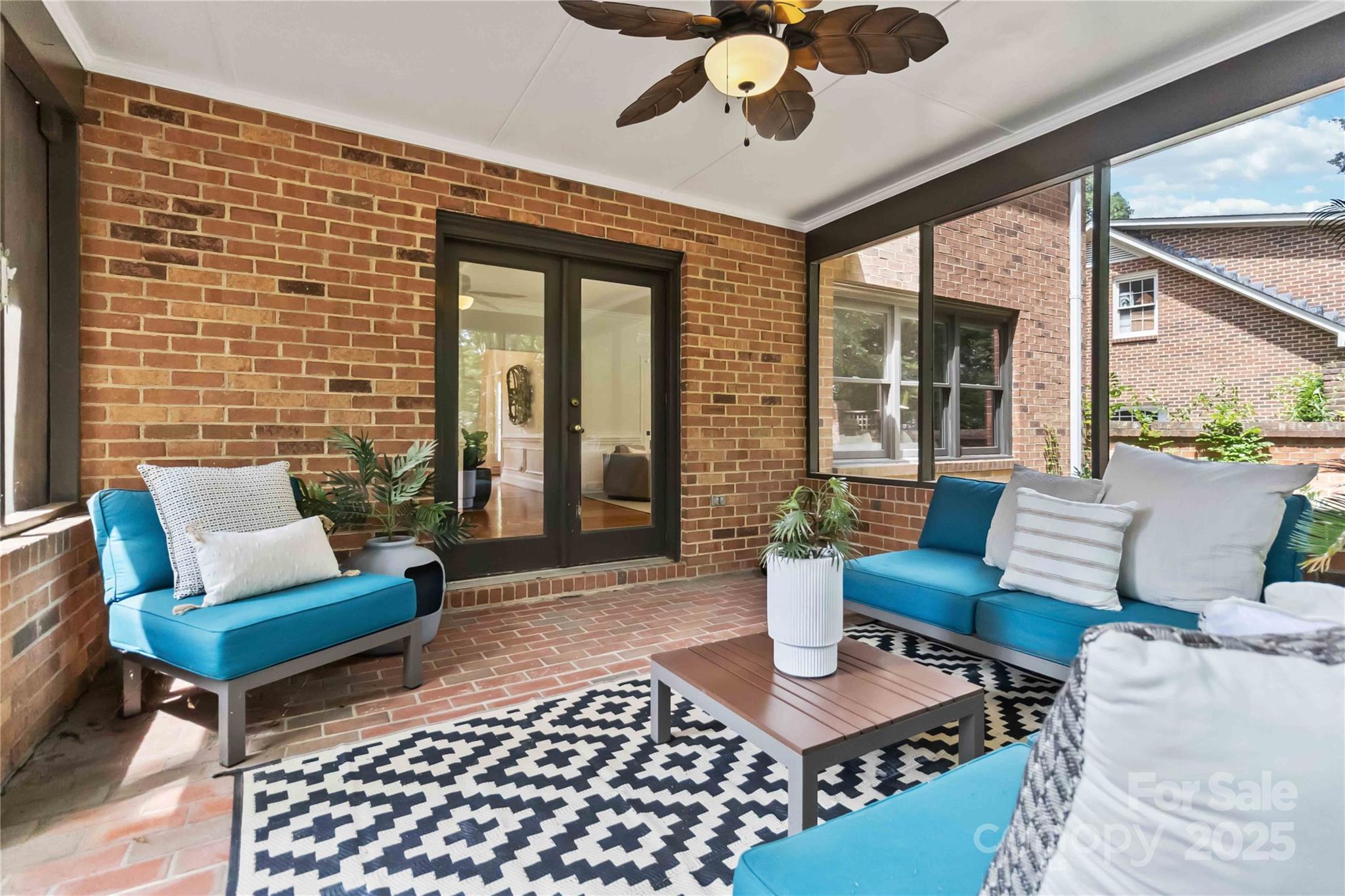 914 Mangionne Drive