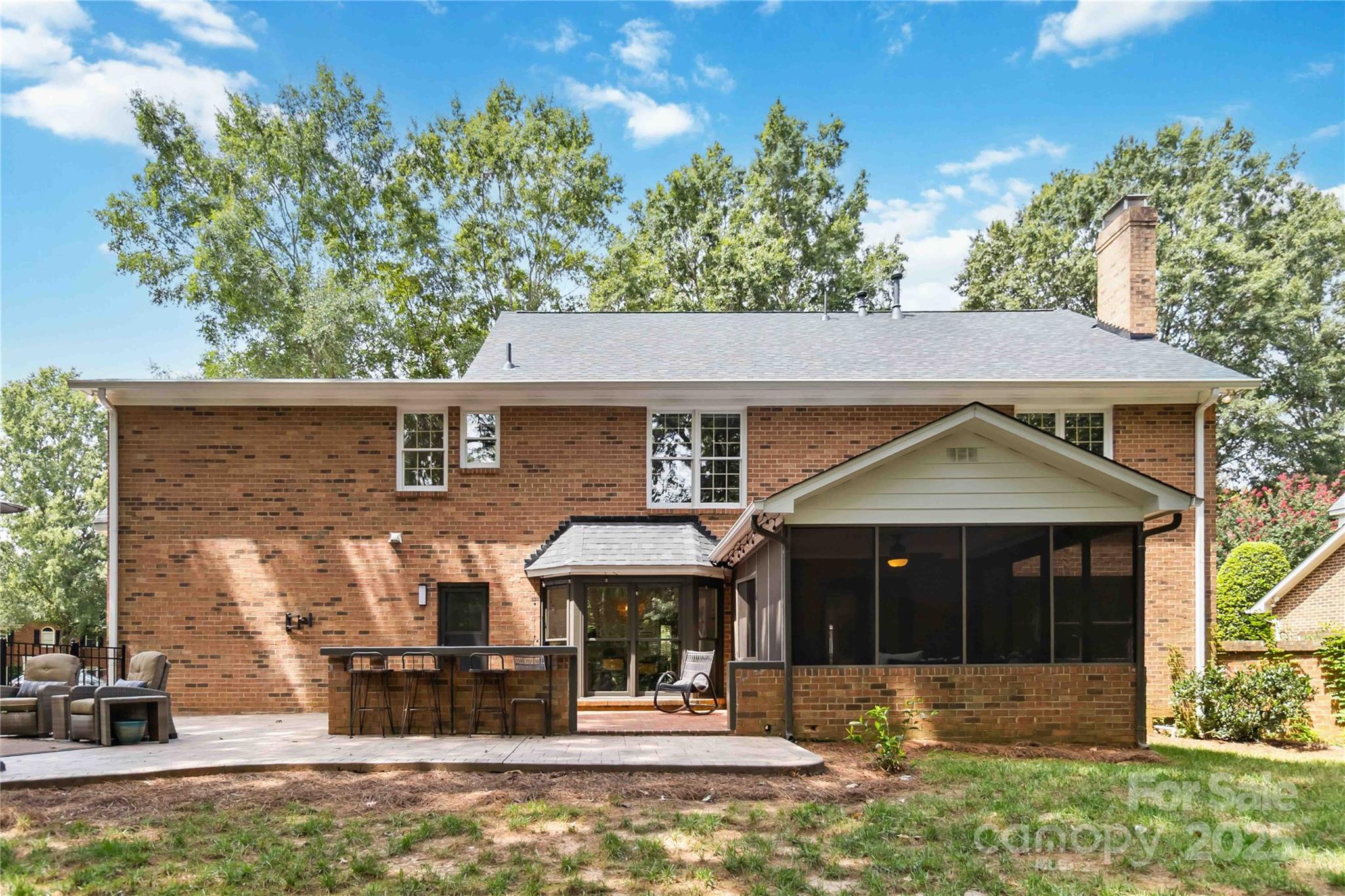 914 Mangionne Drive