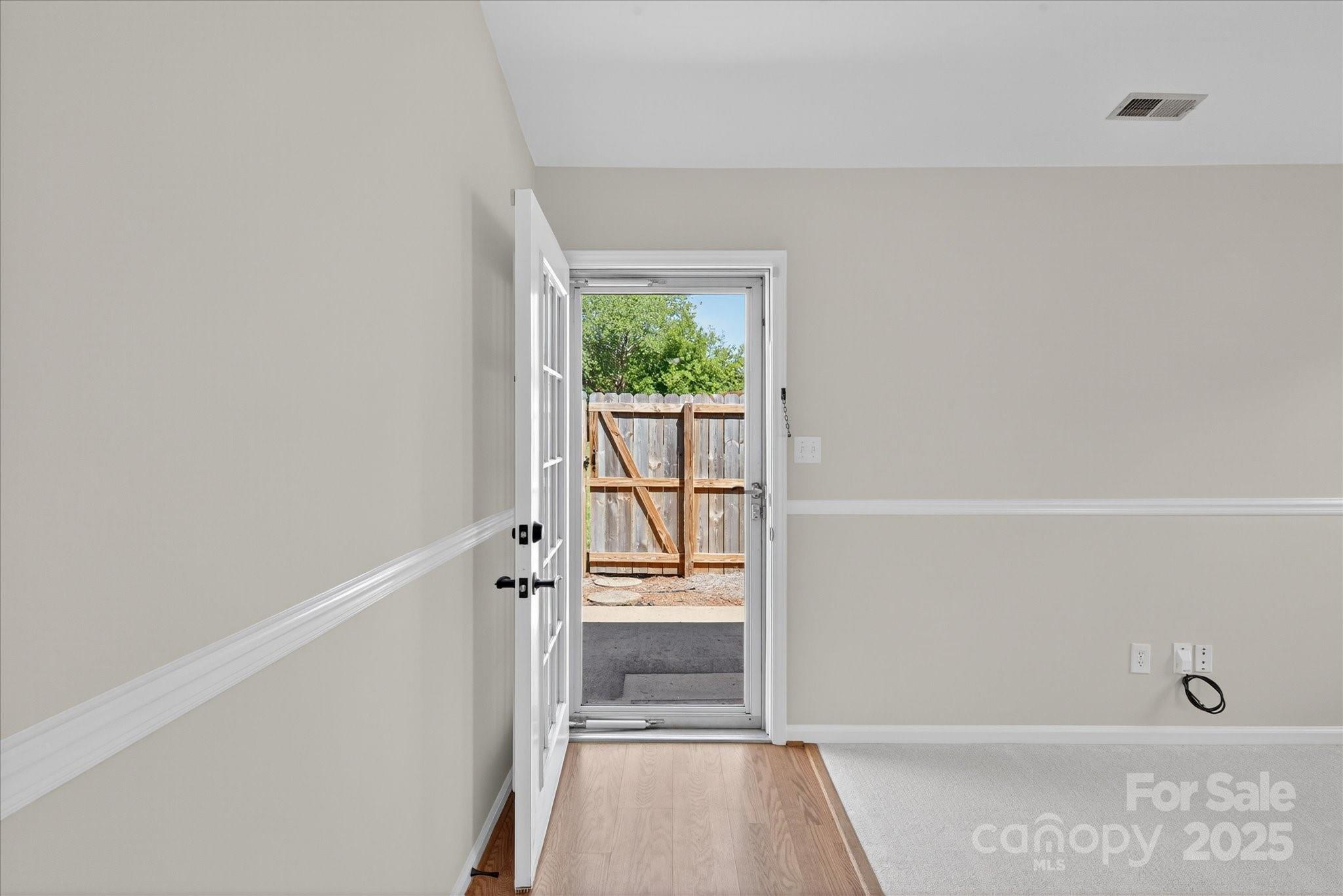 10935 Winterbourne Court