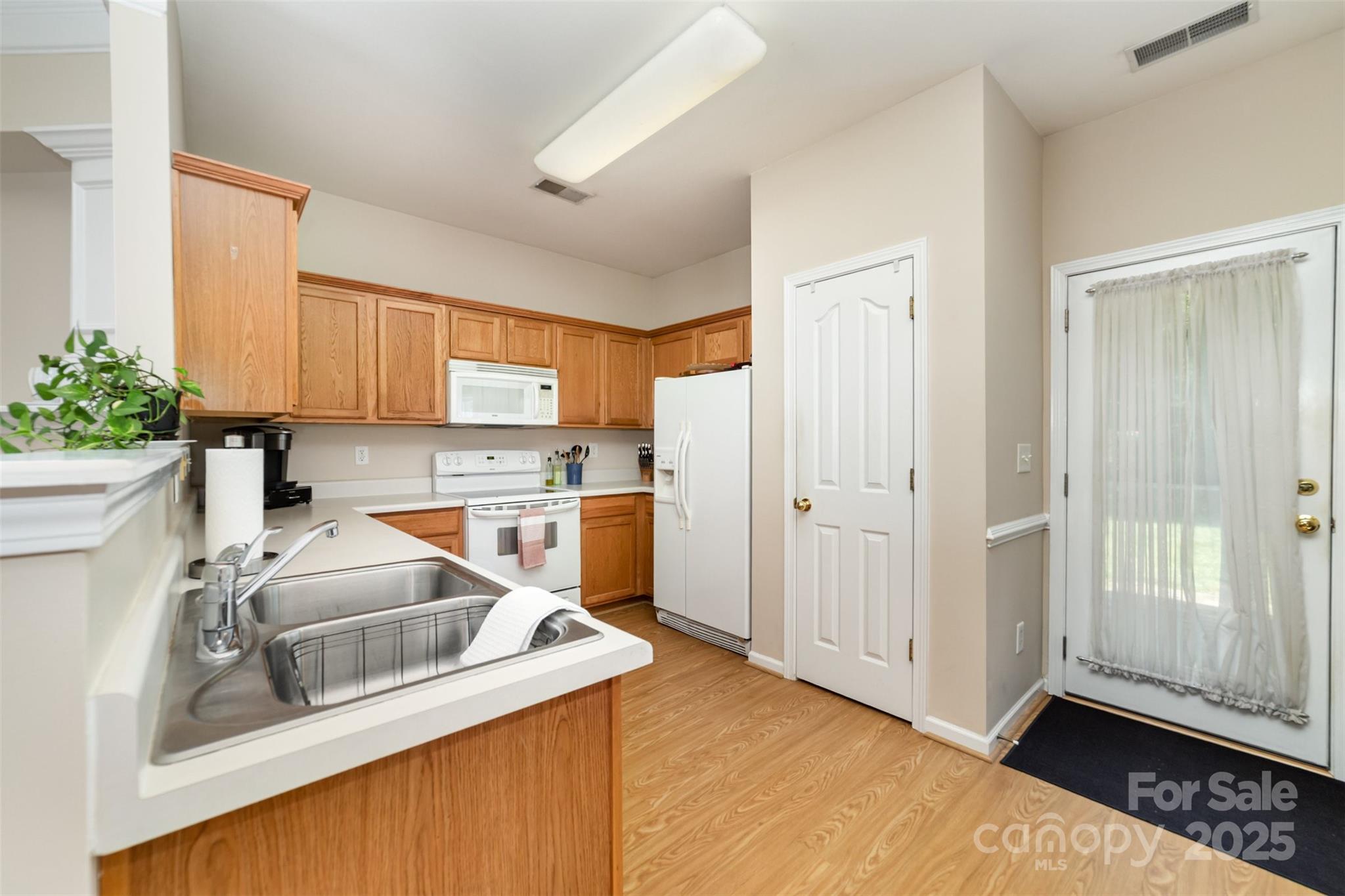 7900 Rolling Meadows Lane