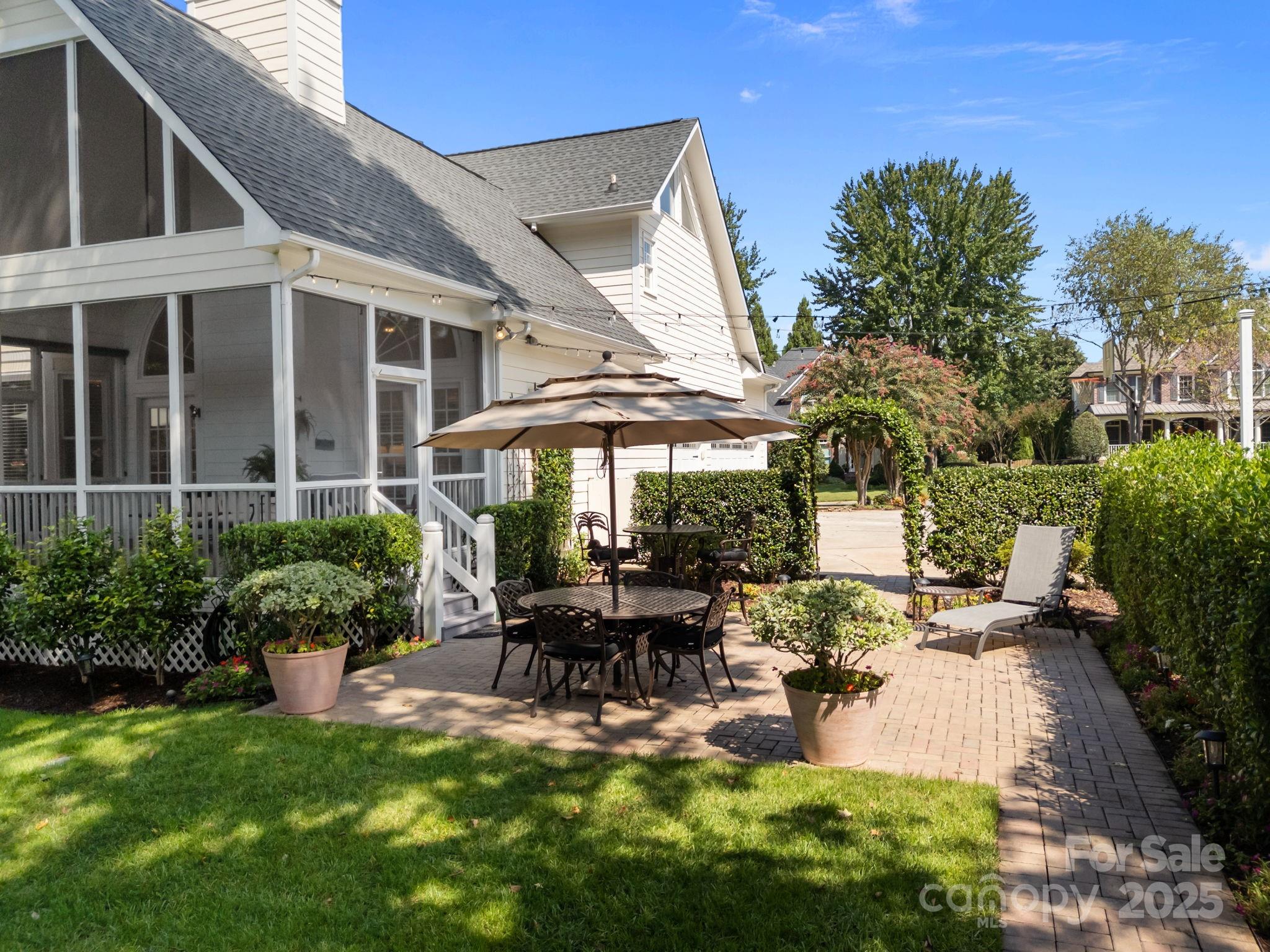 10406 Callicut Spring Court