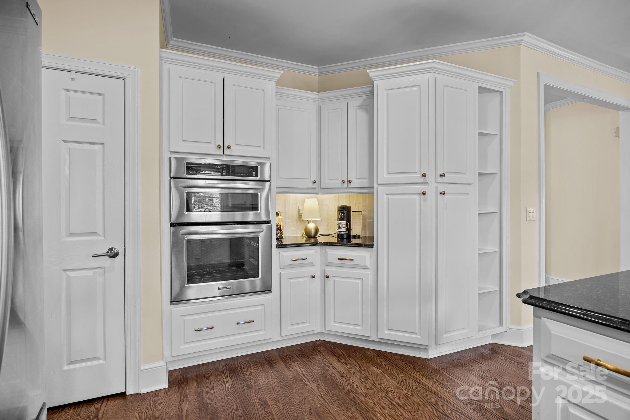 10406 Callicut Spring Court